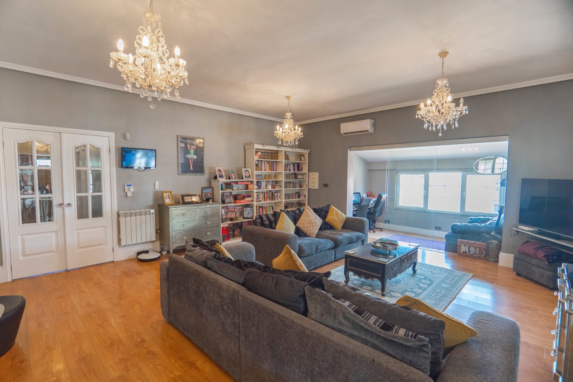 Återförsäljning - Detached villa -
Las Heredades - Heredades