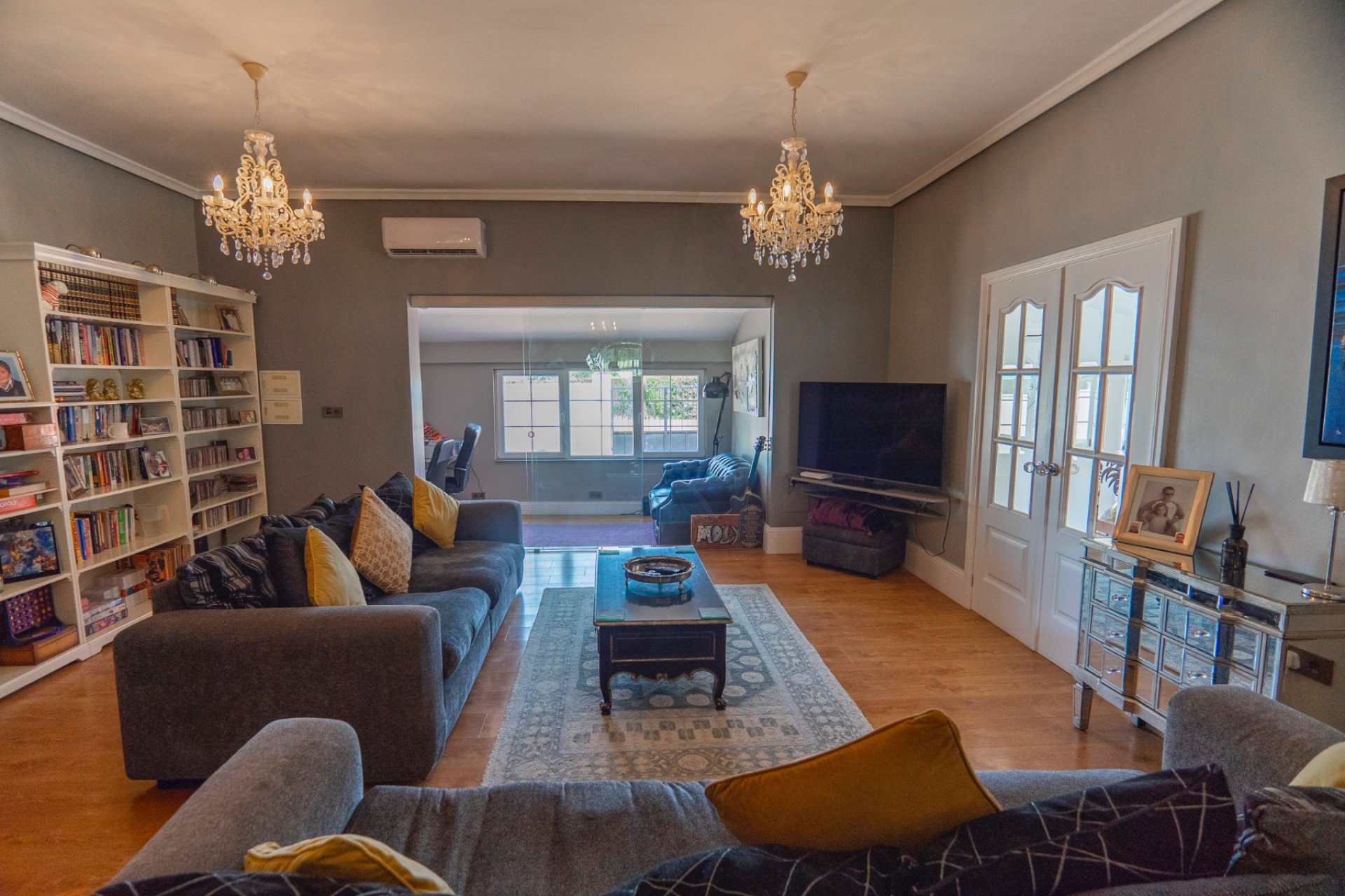 Återförsäljning - Detached villa -
Las Heredades - Heredades