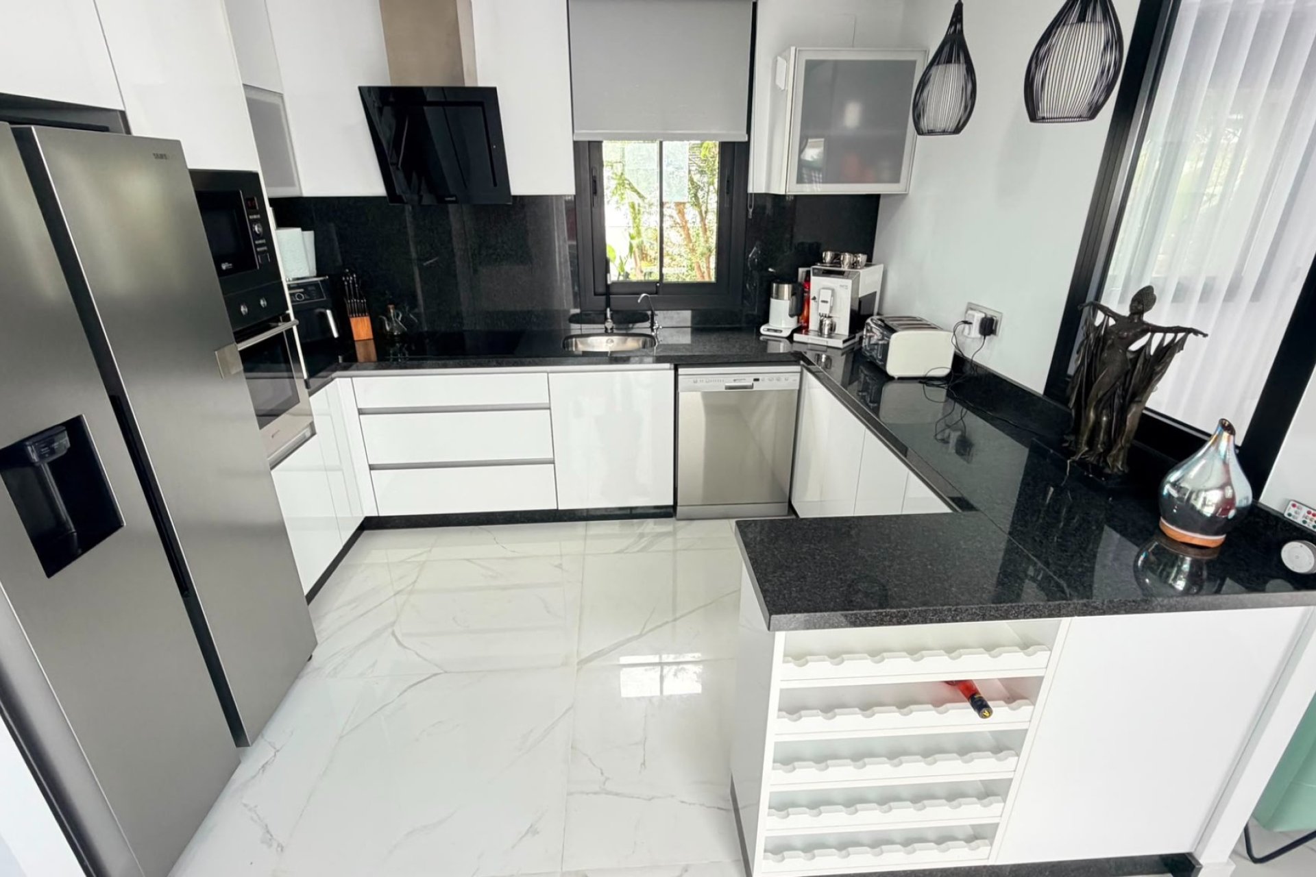 Återförsäljning - Detached villa -
Los Montesinos - La Herrada