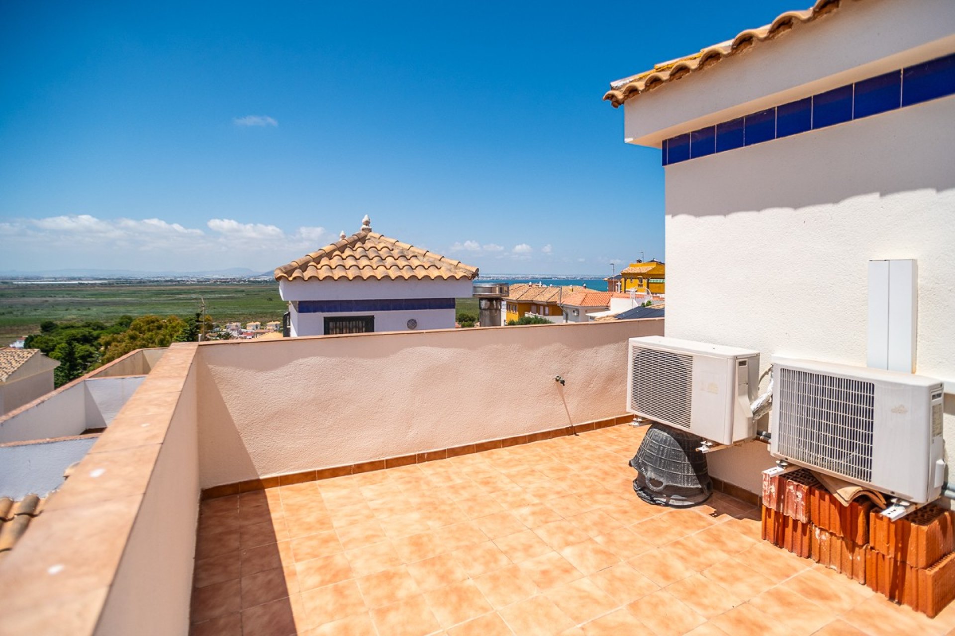 Återförsäljning - Detached villa -
LOS URRUTIAS - Costa Calida