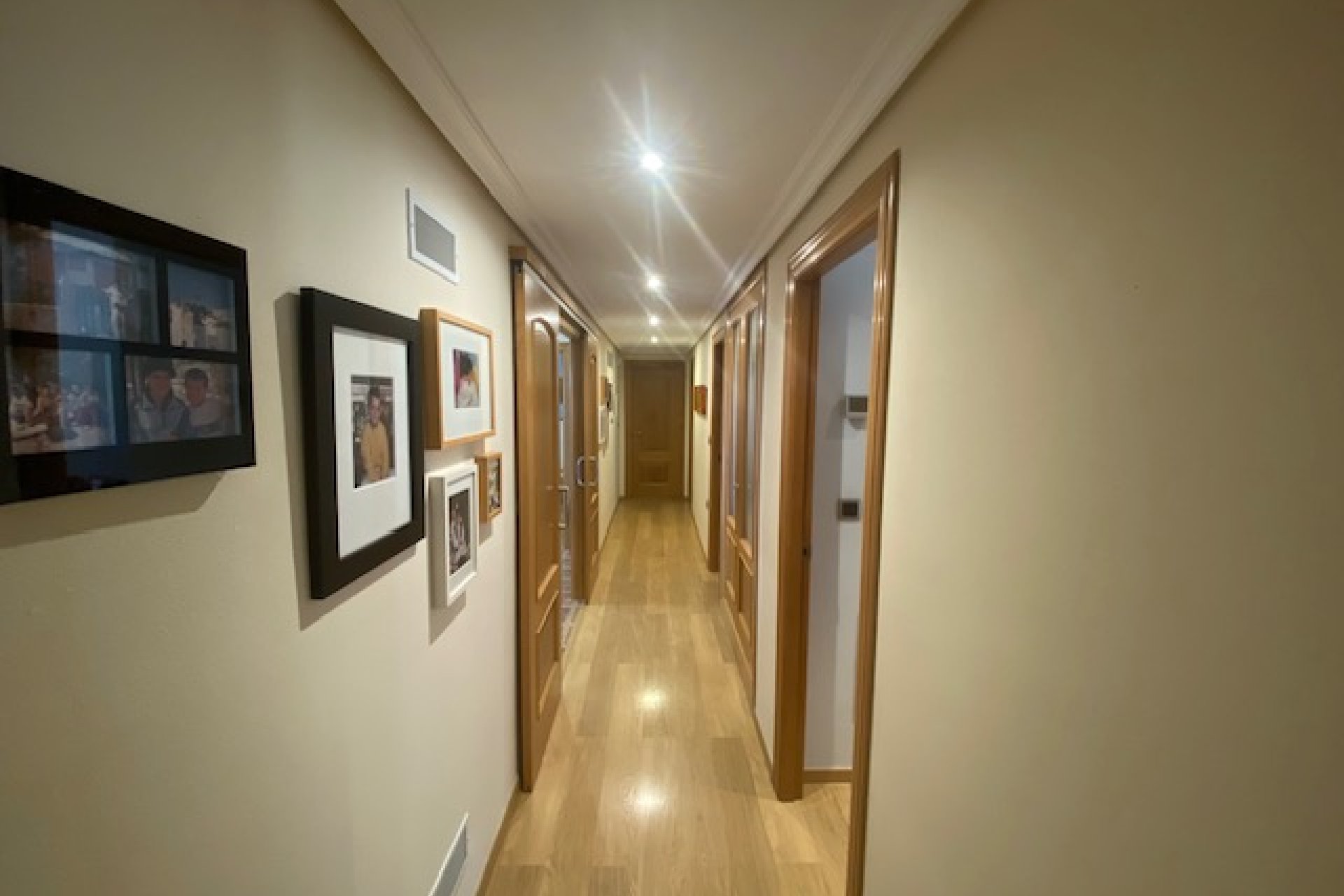 Återförsäljning - Detached villa -
Murcia