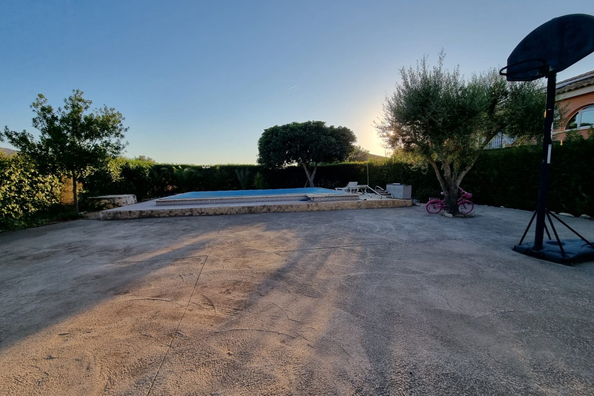 Återförsäljning - Detached villa -
Orihuela - Benferri