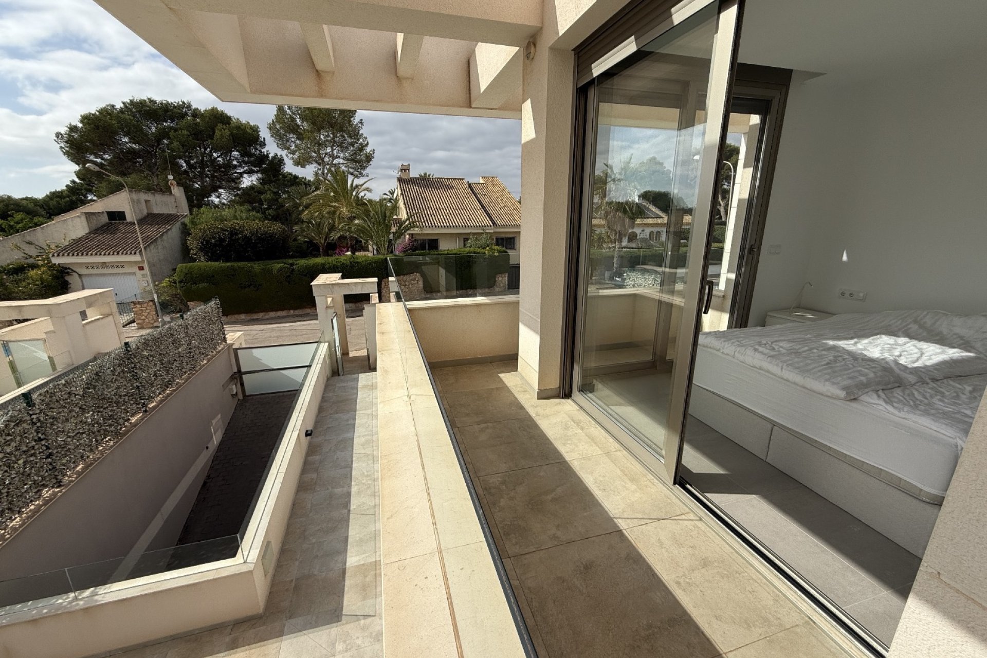 Återförsäljning - Detached villa -
Orihuela - Costa Blanca Sur