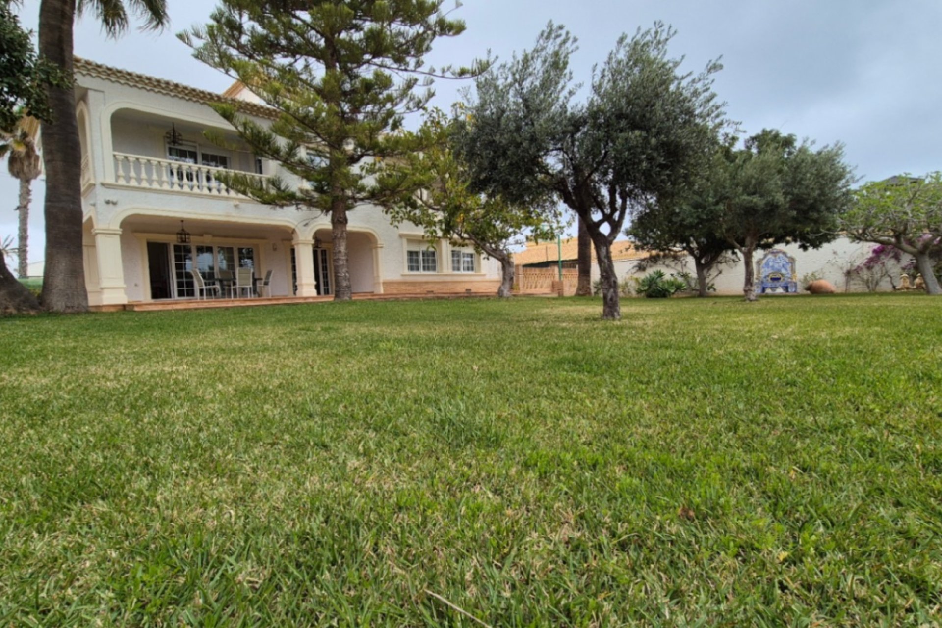 Återförsäljning - Detached villa -
Orihuela - Costa Blanca Sur