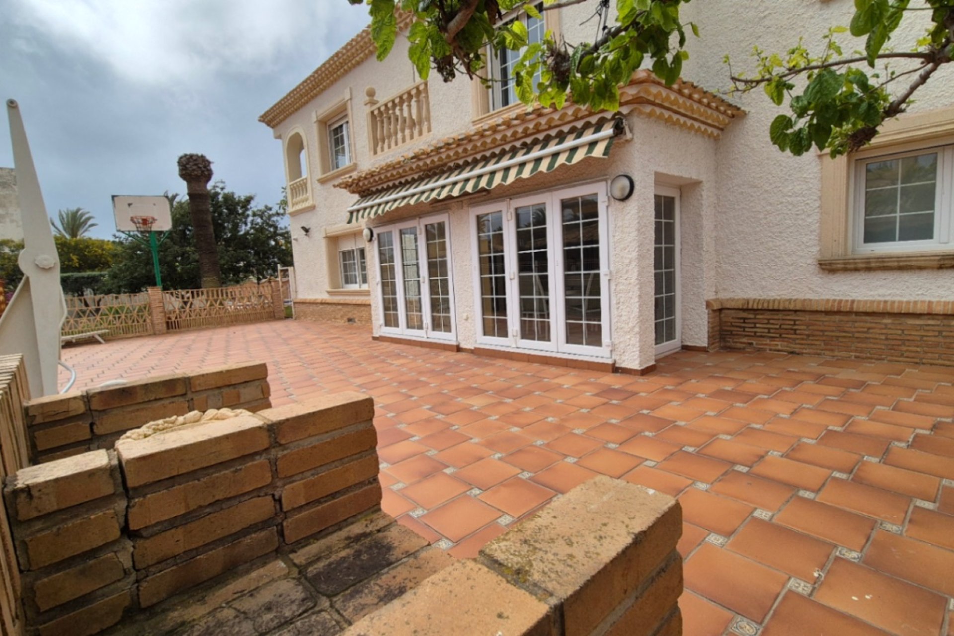 Återförsäljning - Detached villa -
Orihuela - Costa Blanca Sur