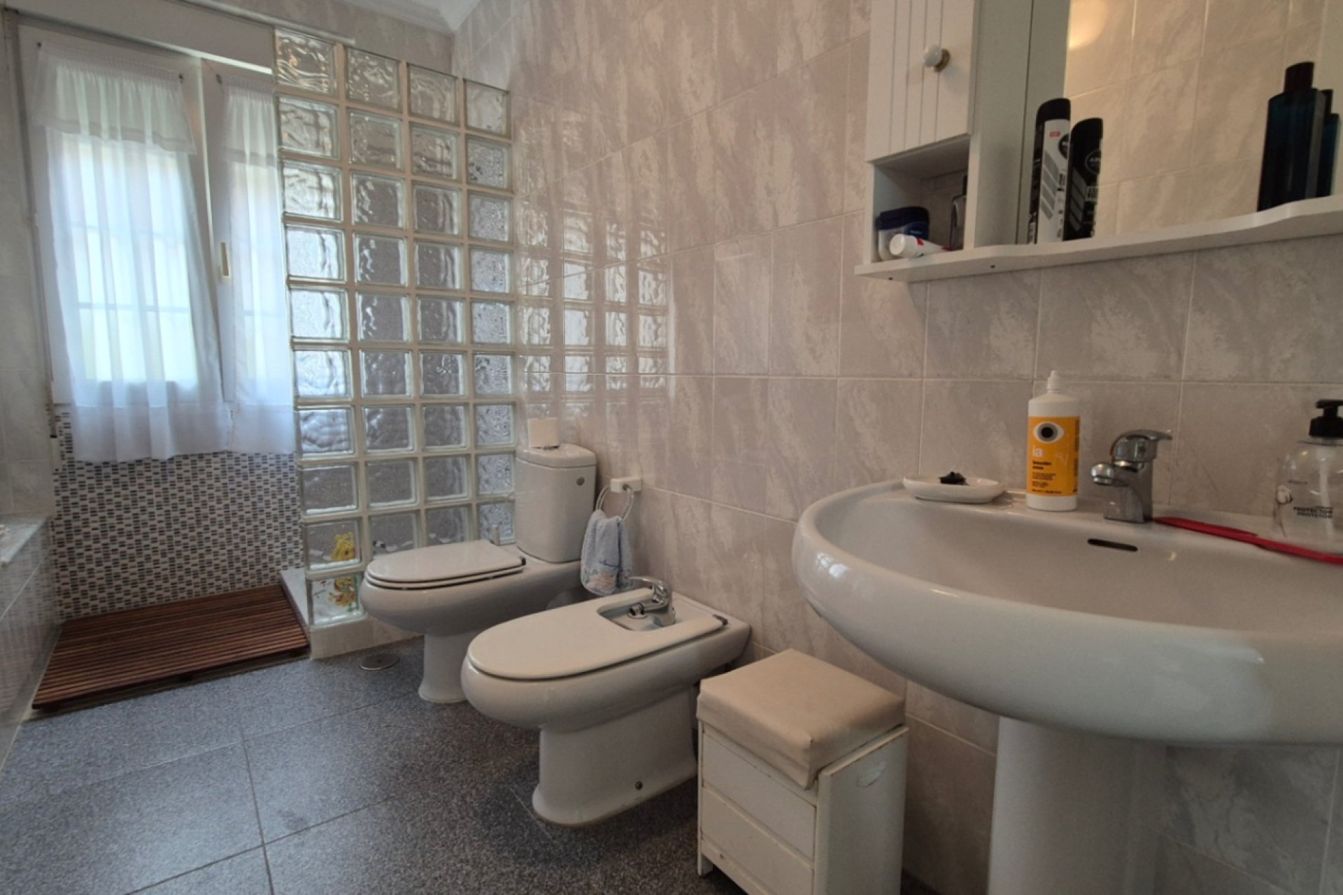 Återförsäljning - Detached villa -
Orihuela - Costa Blanca Sur