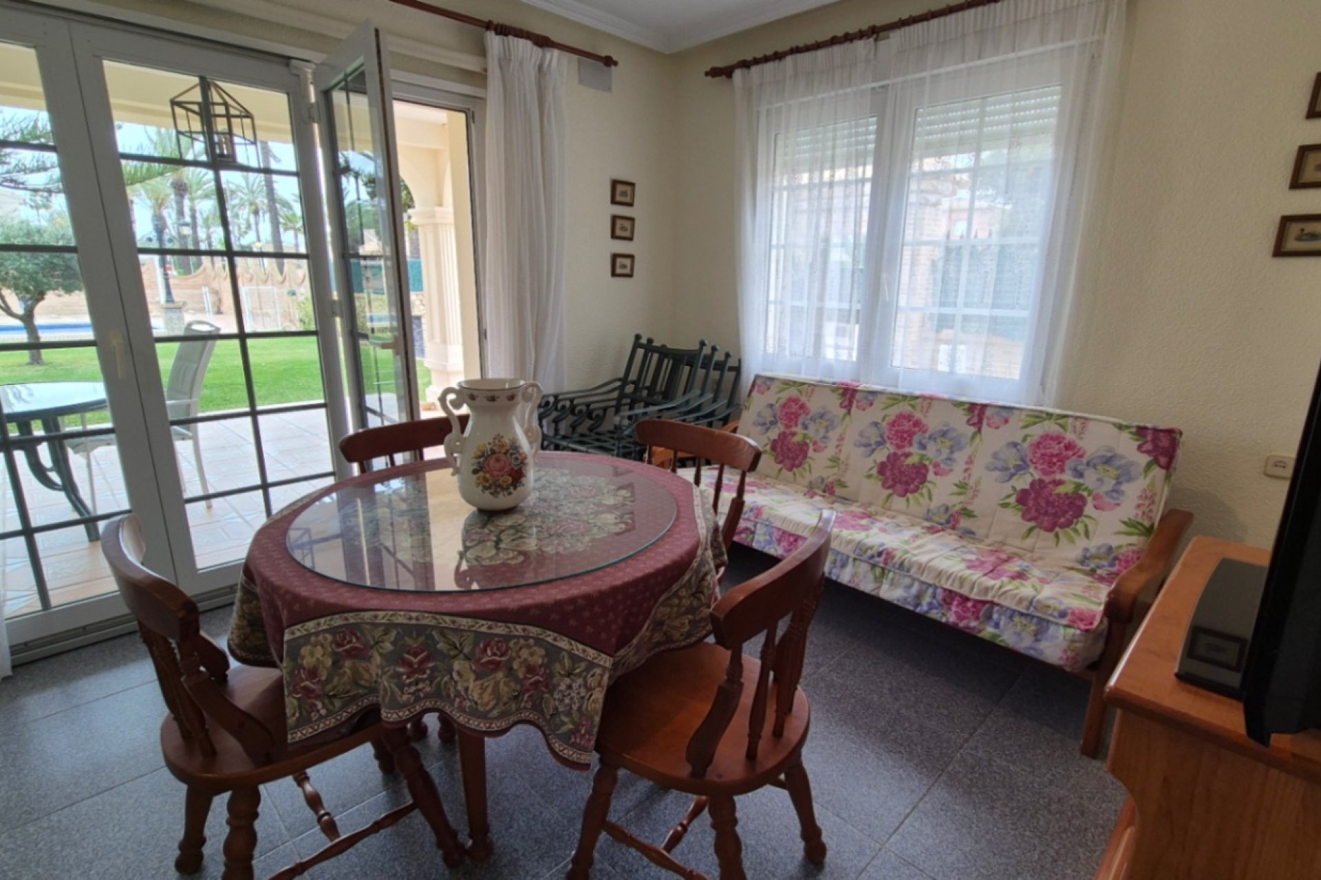 Återförsäljning - Detached villa -
Orihuela - Costa Blanca Sur