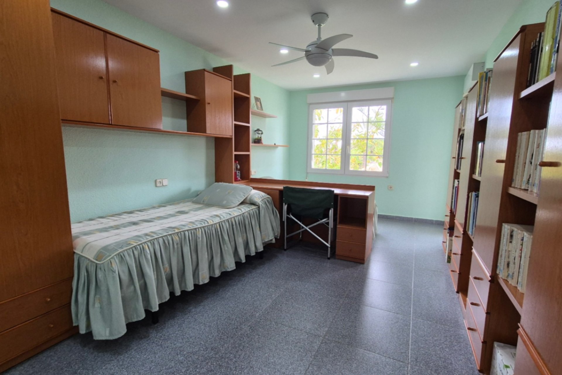 Återförsäljning - Detached villa -
Orihuela - Costa Blanca Sur