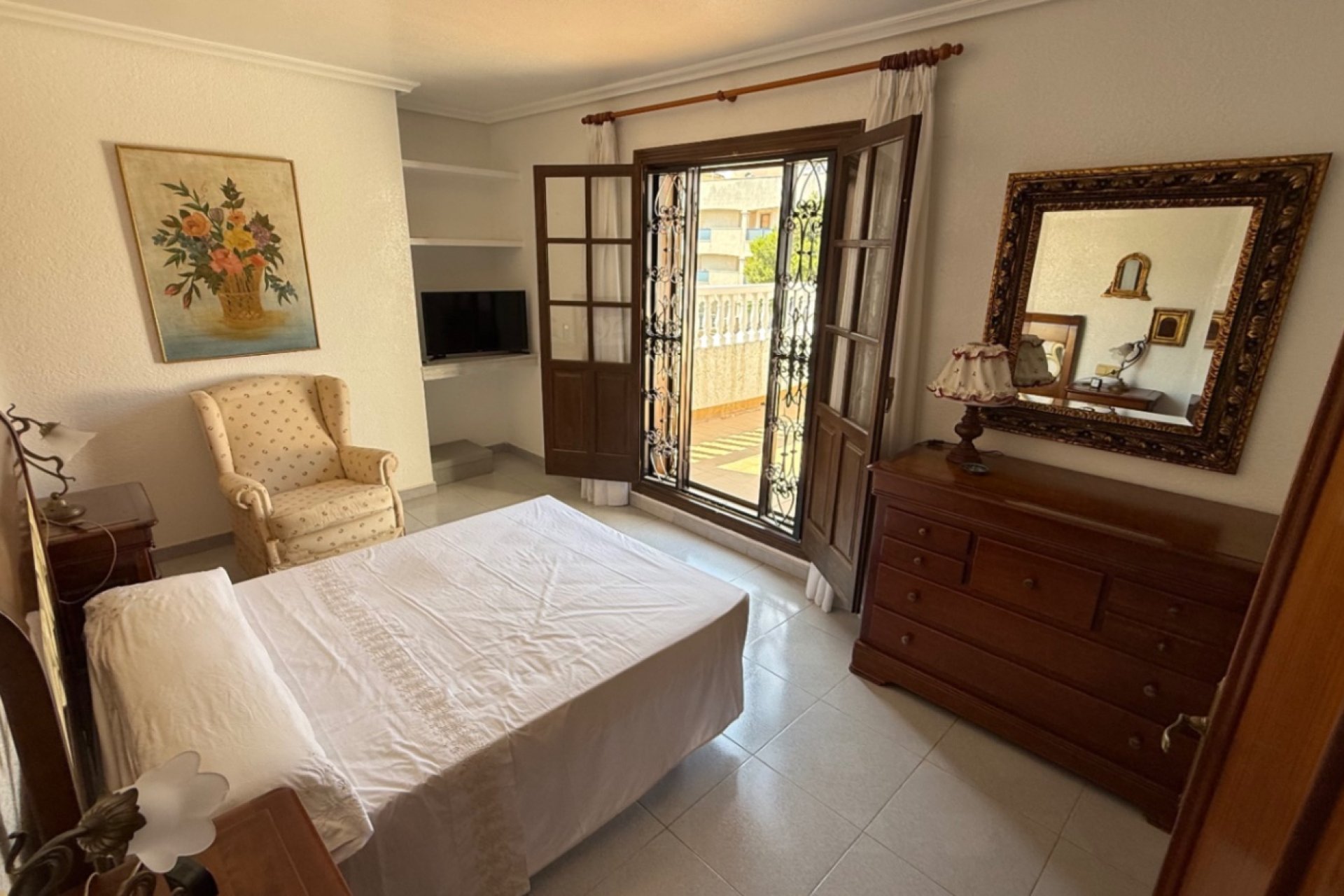 Återförsäljning - Detached villa -
Orihuela - Costa Blanca Sur