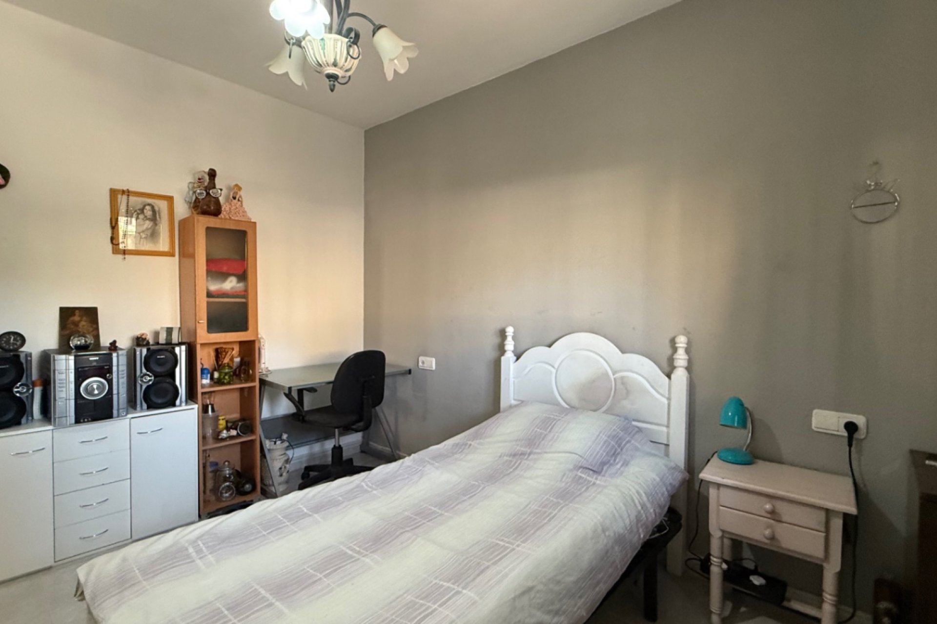 Återförsäljning - Detached villa -
Orihuela - Costa Blanca Sur