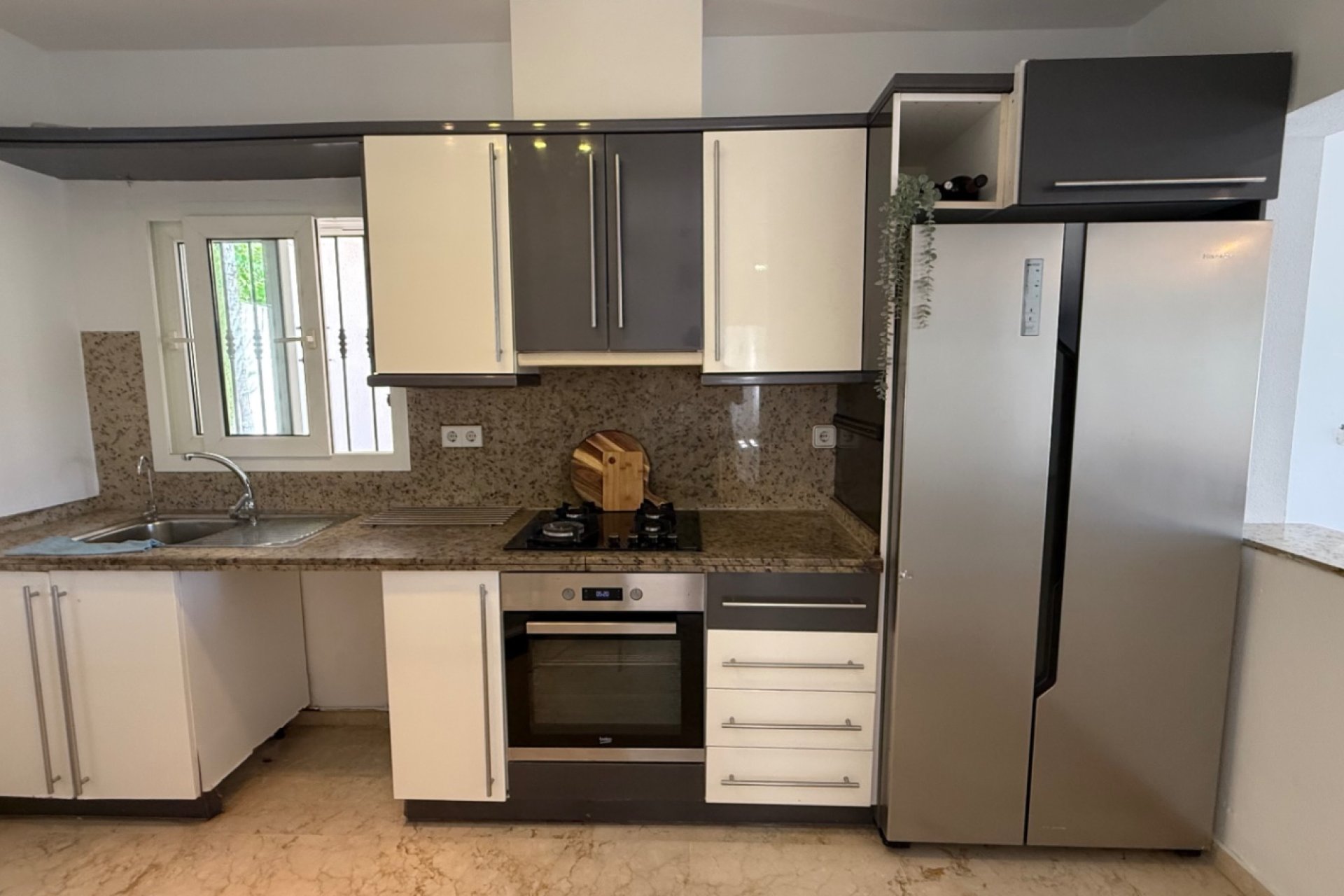 Återförsäljning - Detached villa -
Orihuela - Costa Blanca Sur