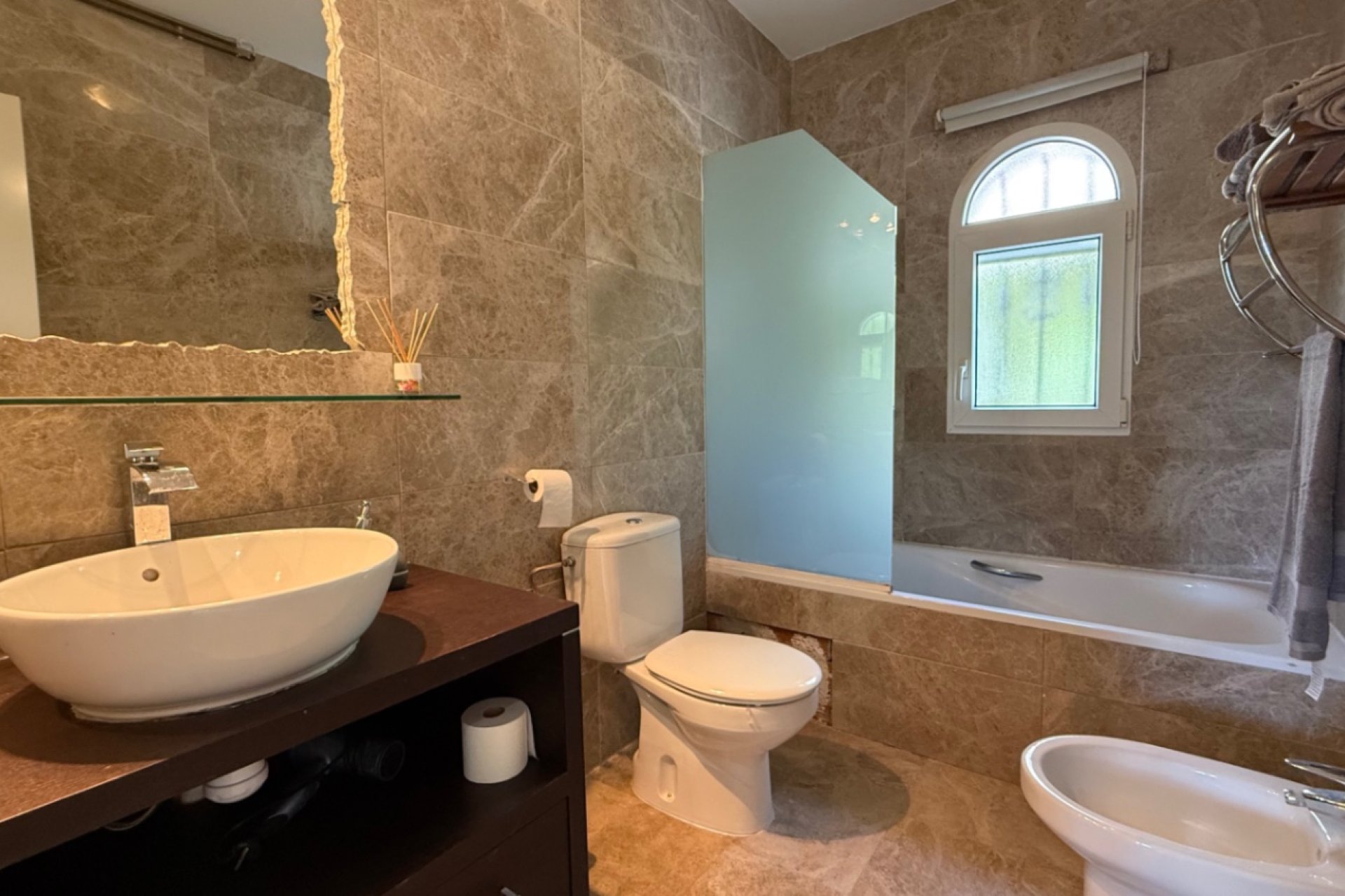 Återförsäljning - Detached villa -
Orihuela - Costa Blanca Sur