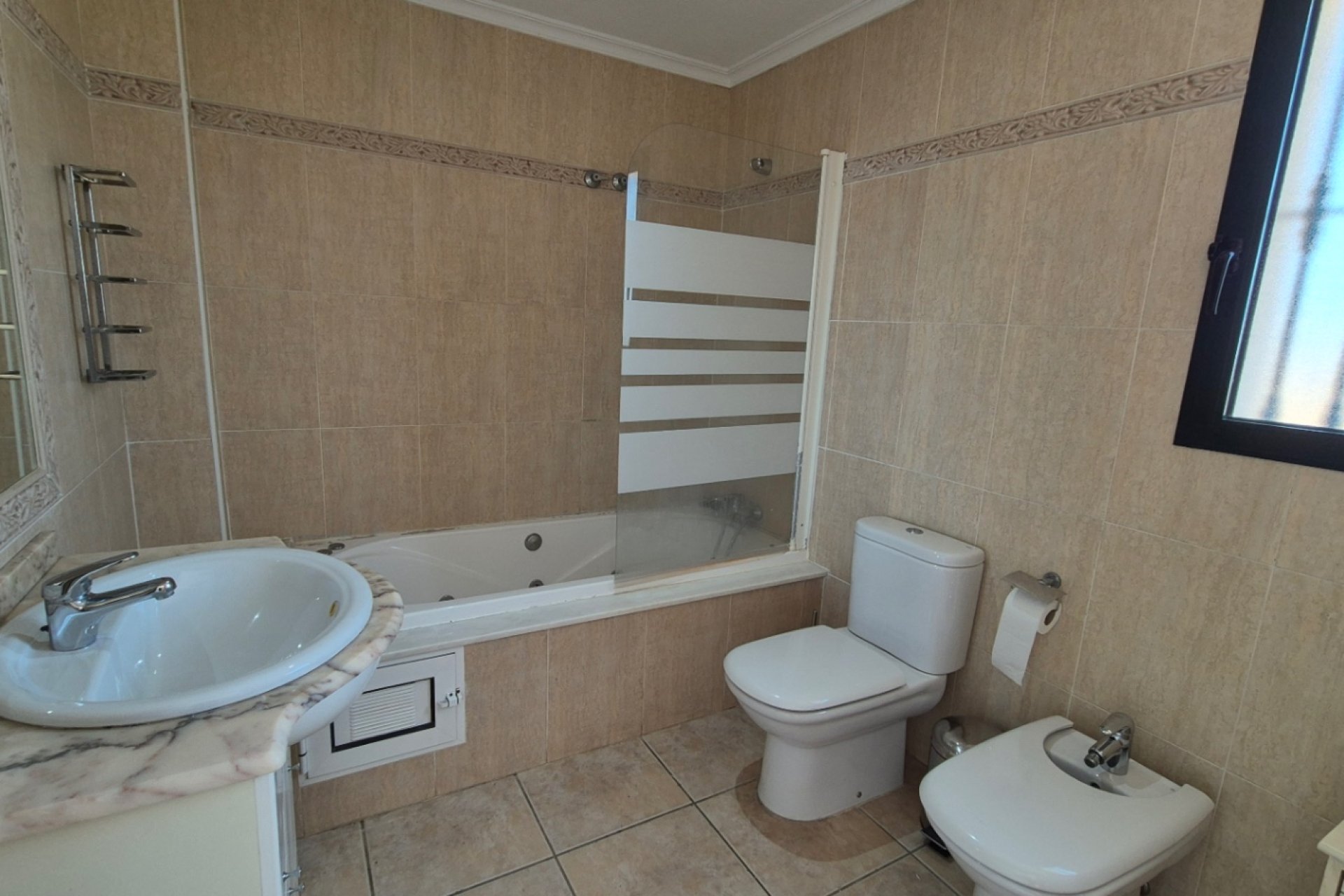 Återförsäljning - Detached villa -
Orihuela - Costa Blanca Sur