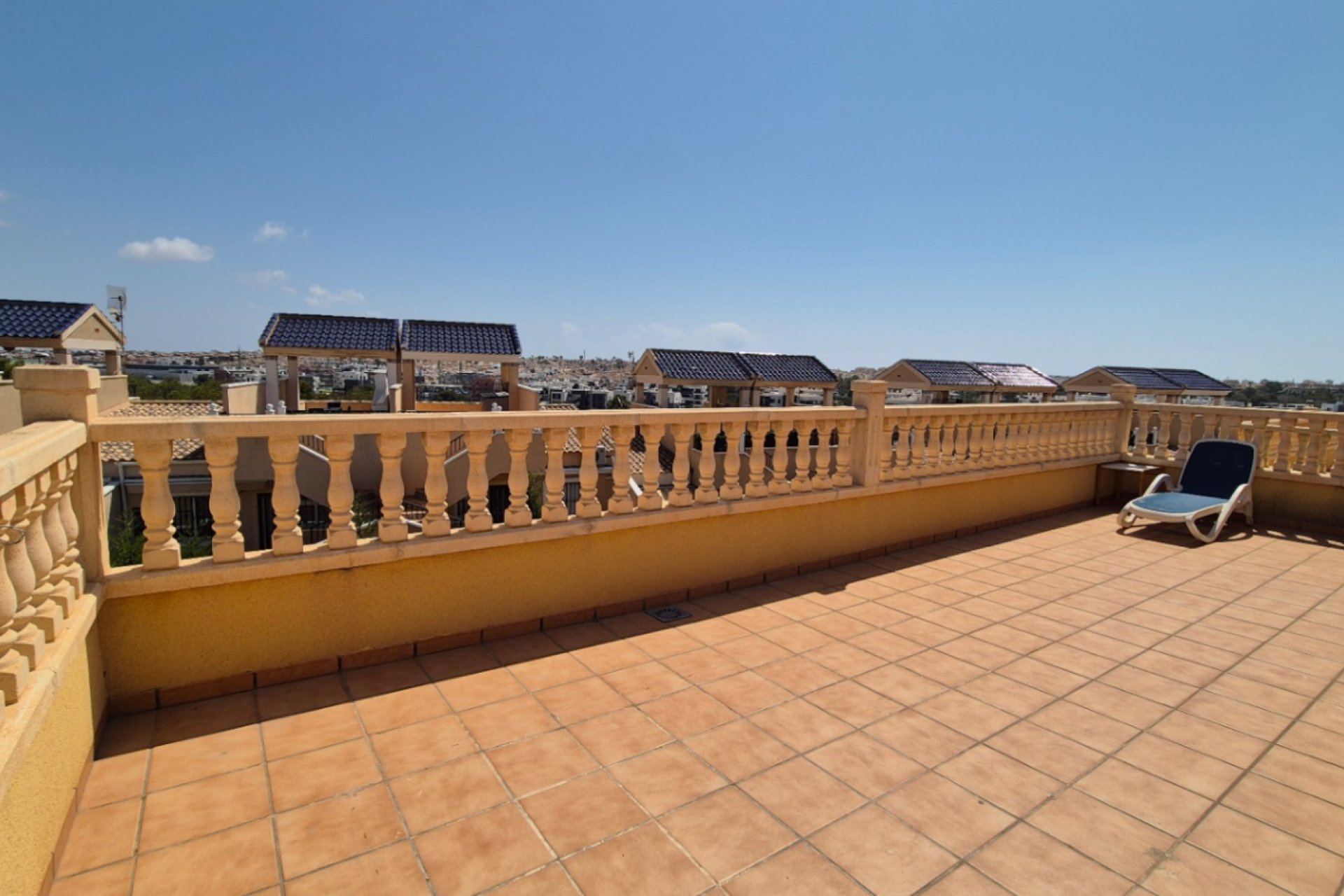 Återförsäljning - Detached villa -
Orihuela - Costa Blanca Sur