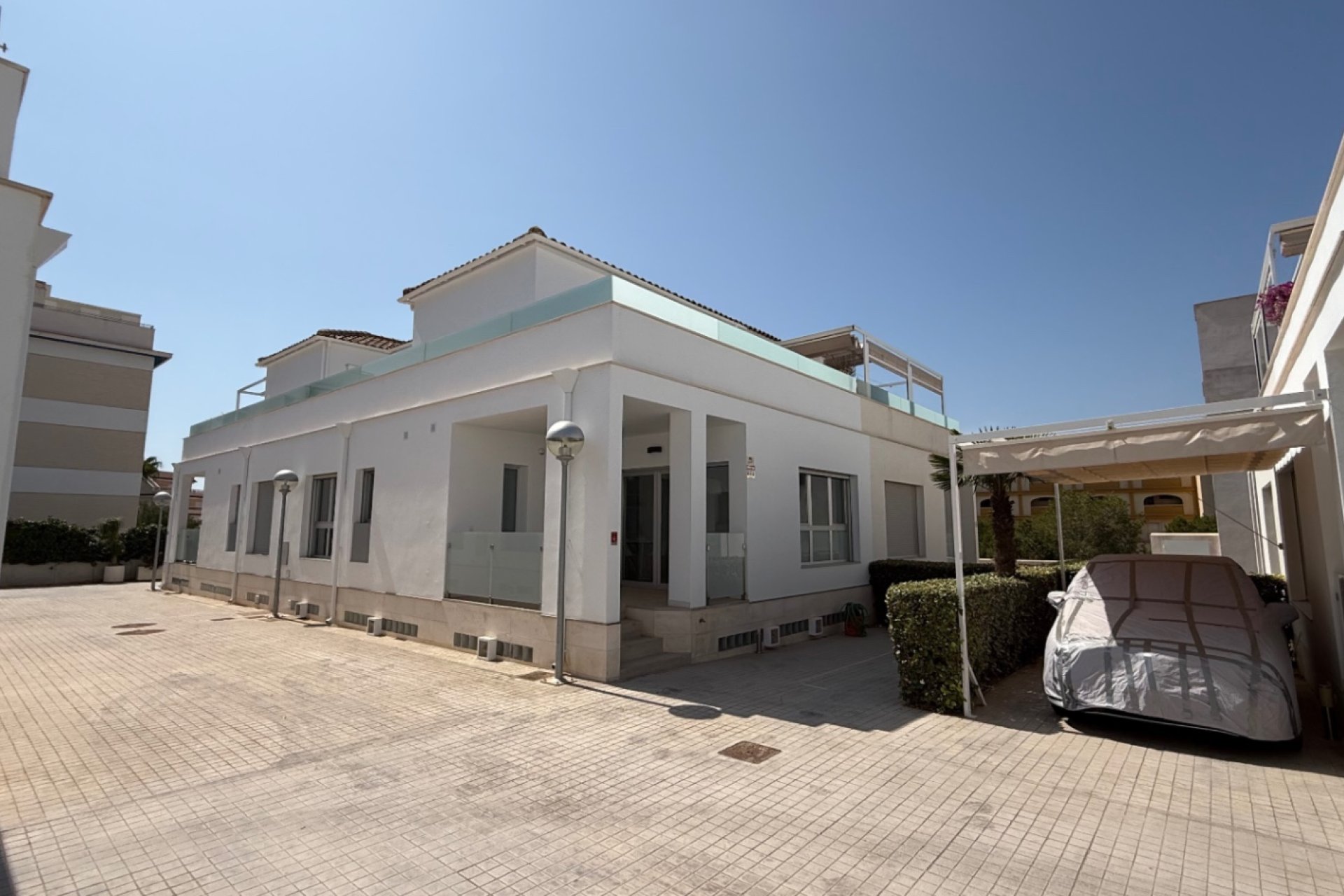 Återförsäljning - Detached villa -
Orihuela - Costa Blanca Sur