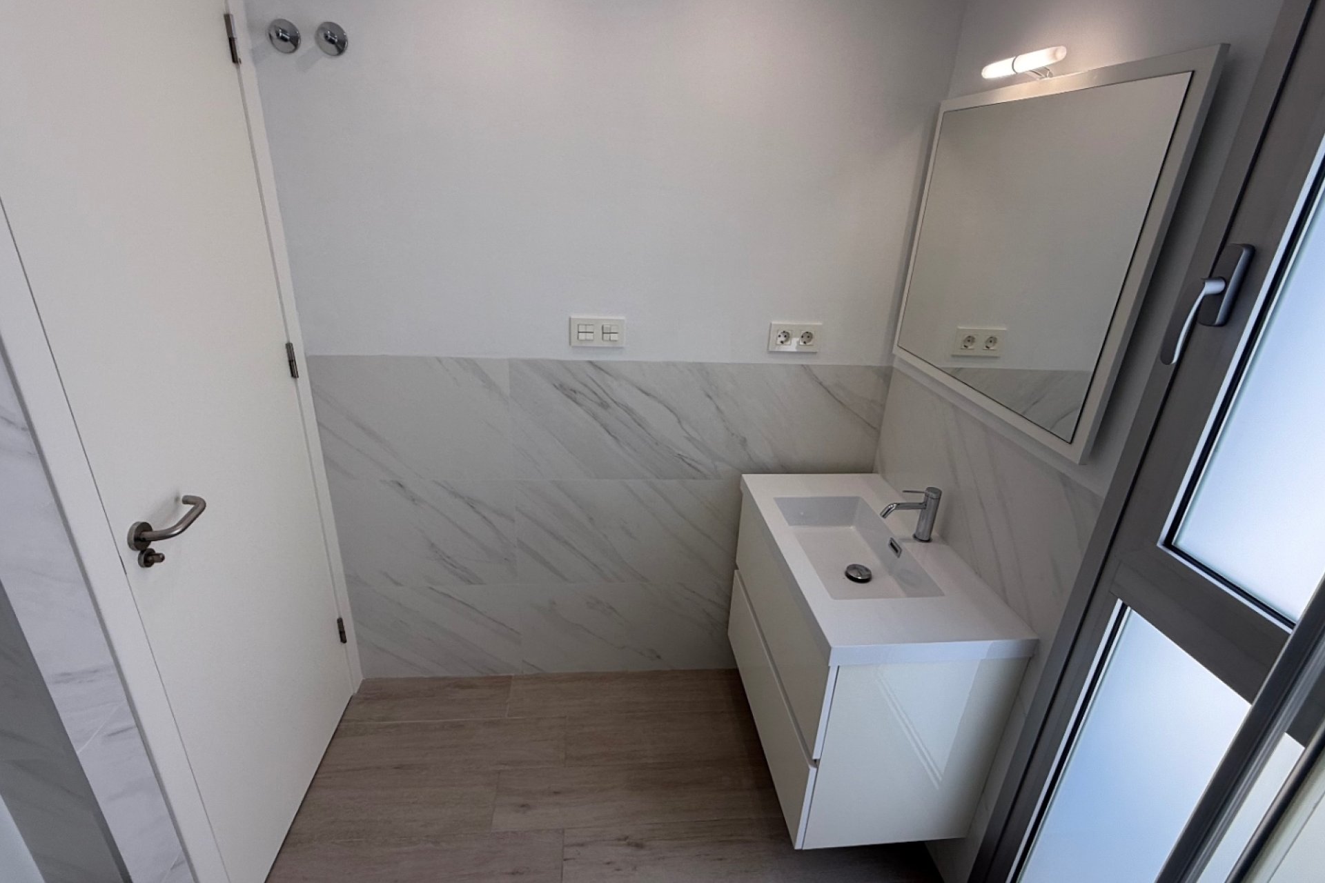 Återförsäljning - Detached villa -
Orihuela - Costa Blanca Sur