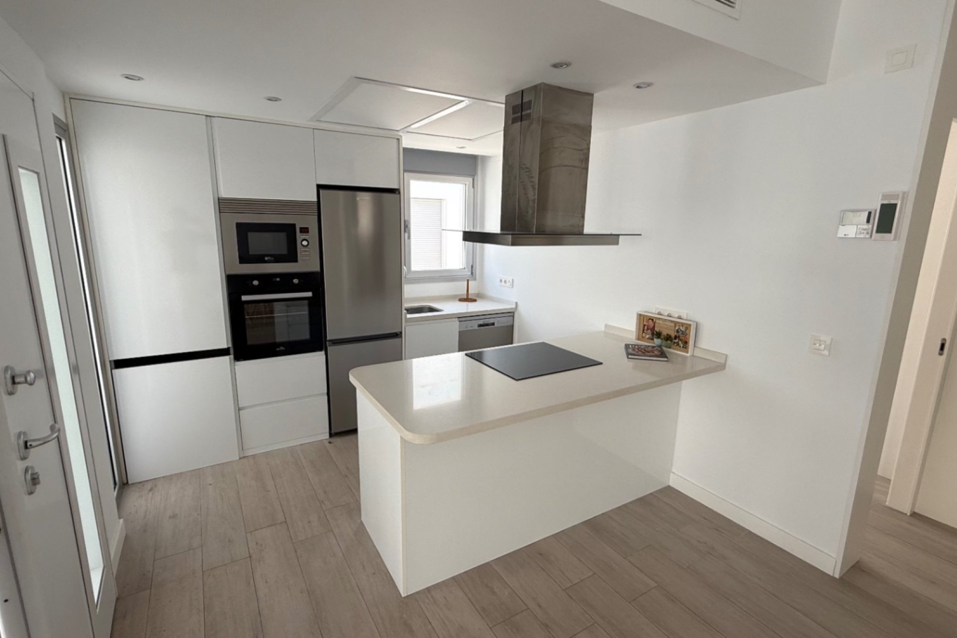 Återförsäljning - Detached villa -
Orihuela - Costa Blanca Sur