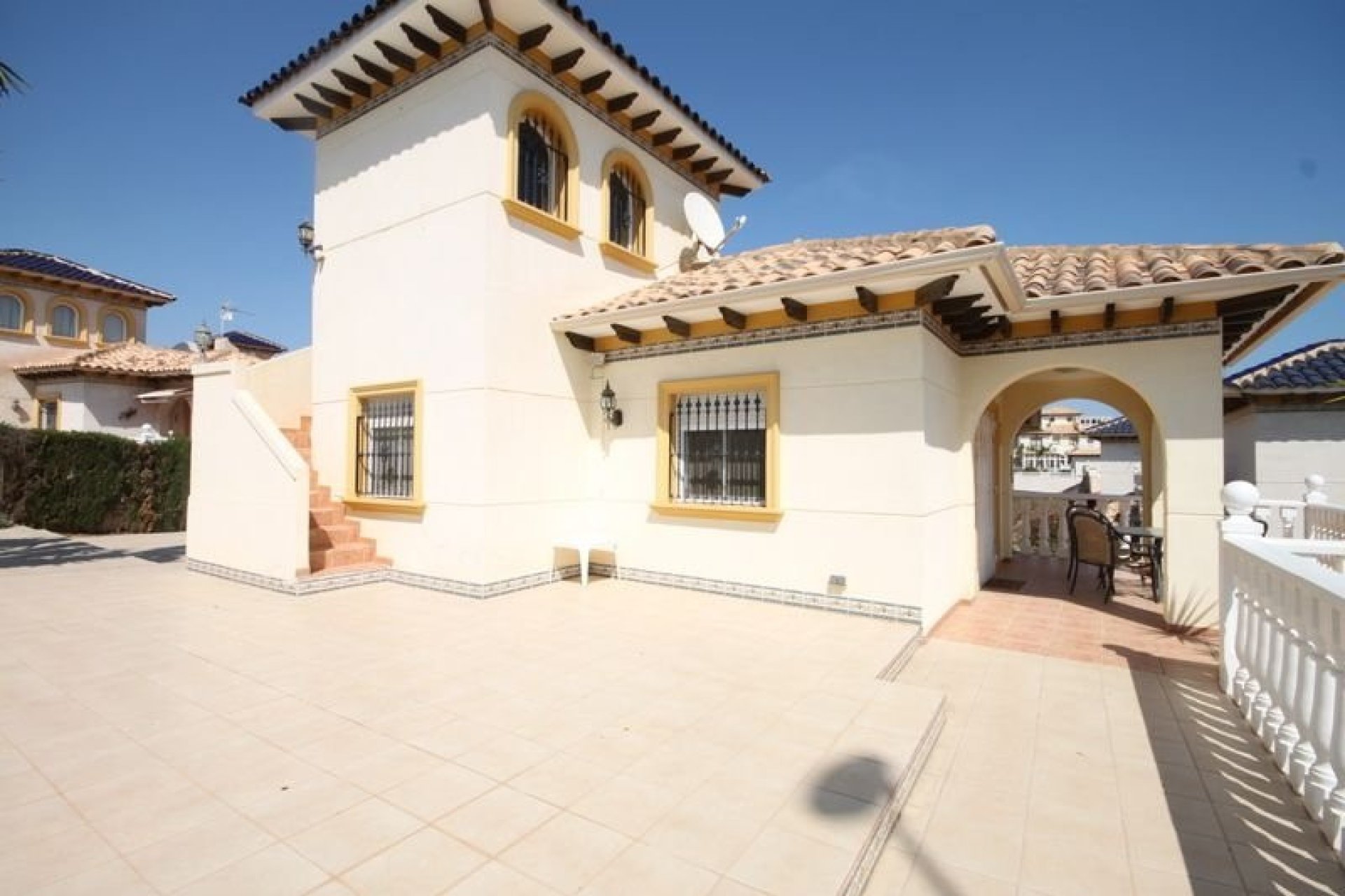 Återförsäljning - Detached villa -
Orihuela Costa - La Zenia