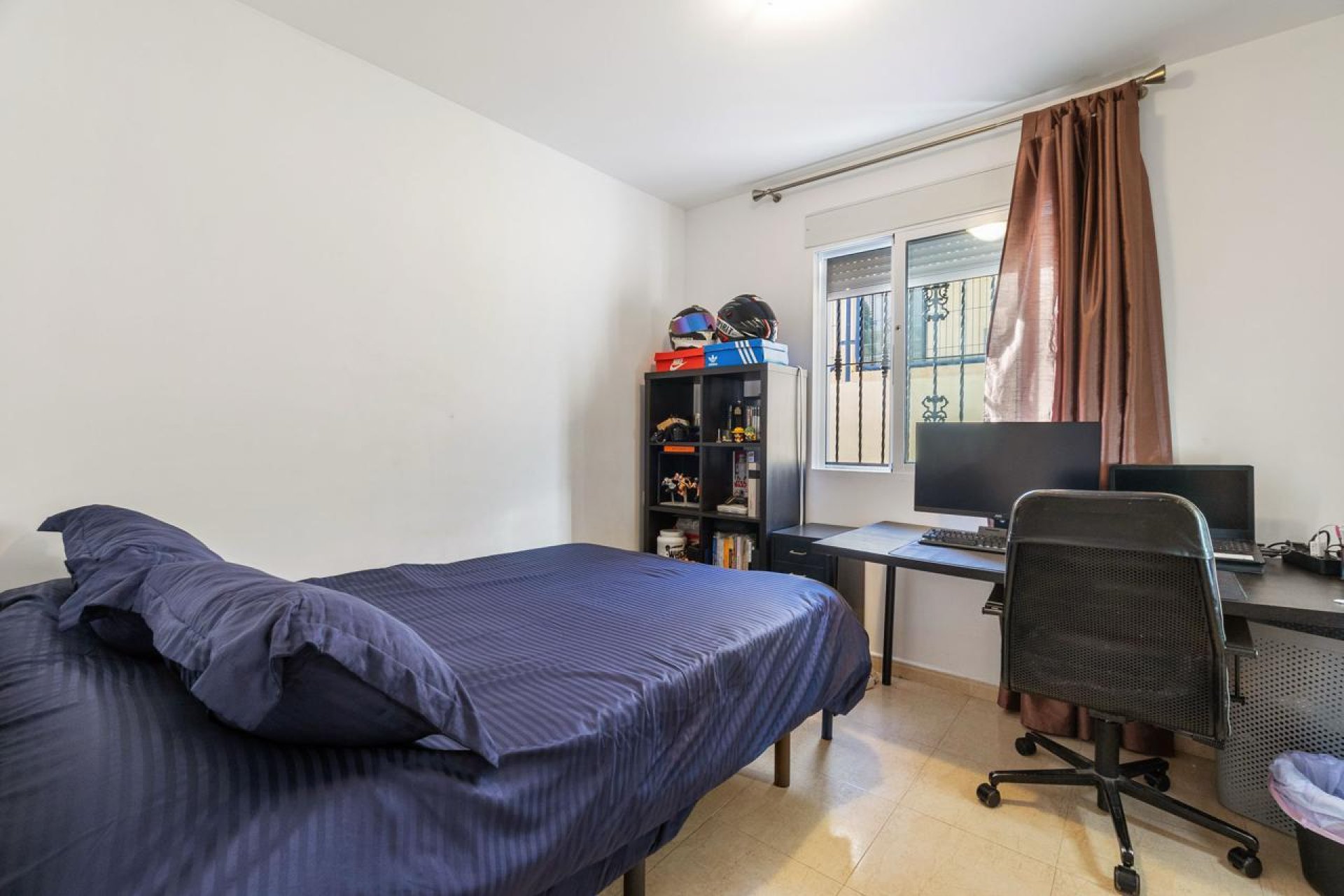 Återförsäljning - Detached villa -
Orihuela Costa - Las Filipinas