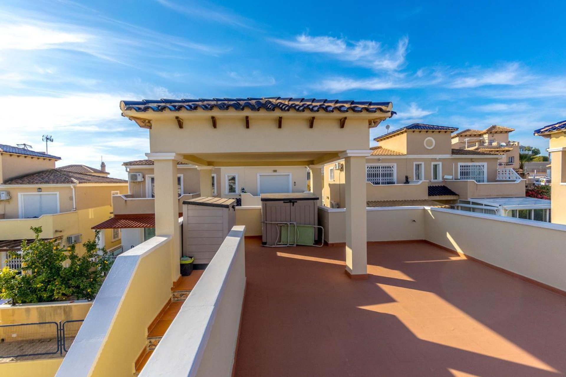 Återförsäljning - Detached villa -
Orihuela Costa - Las Filipinas