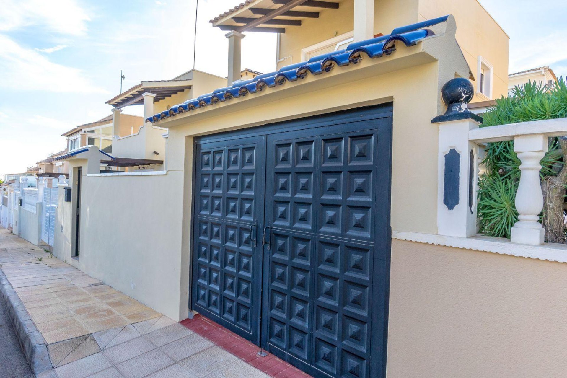 Återförsäljning - Detached villa -
Orihuela Costa - Las Filipinas