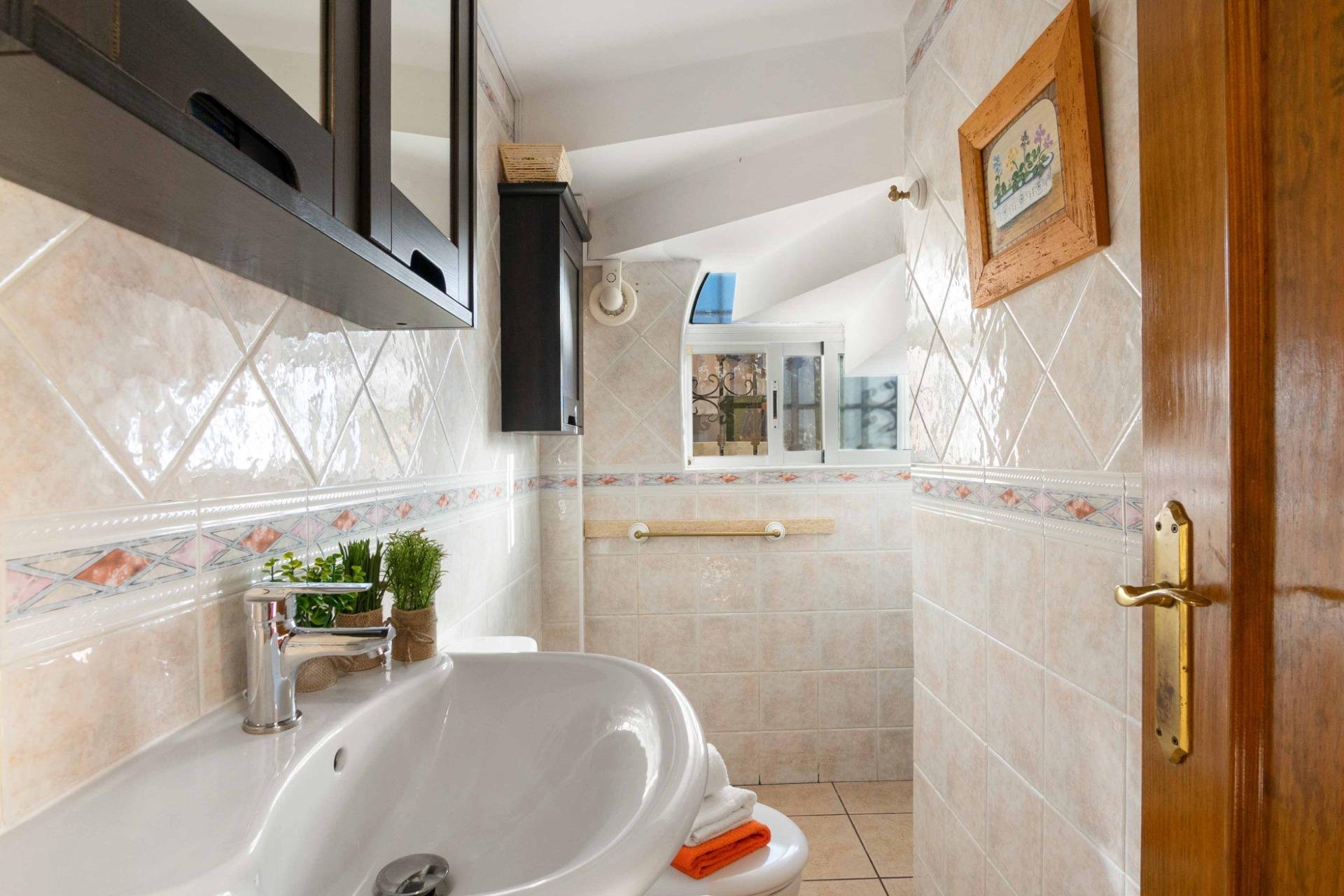 Återförsäljning - Detached villa -
Orihuela Costa - Los Almendros-La Florida