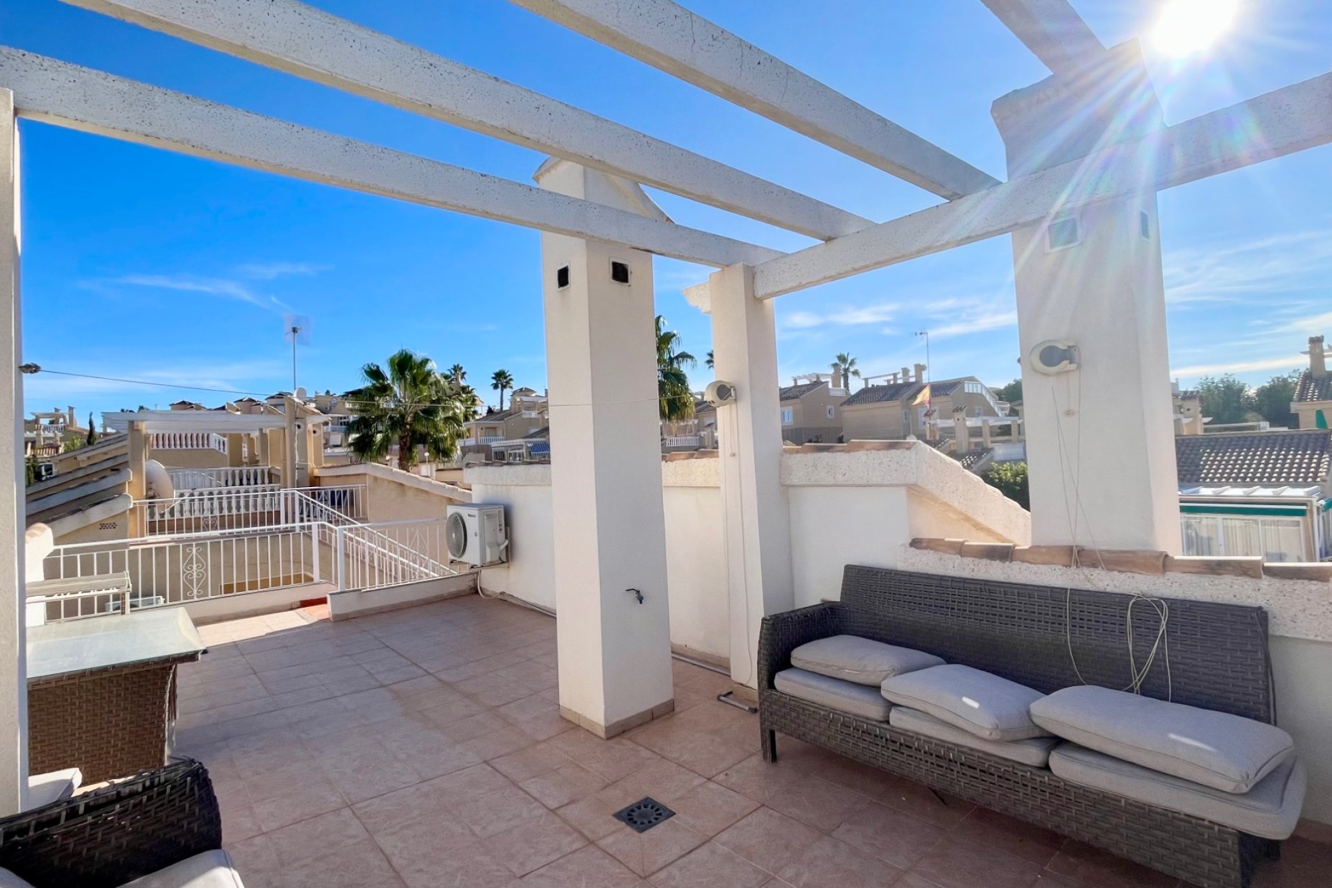 Återförsäljning - Detached villa -
Orihuela Costa - Los Altos