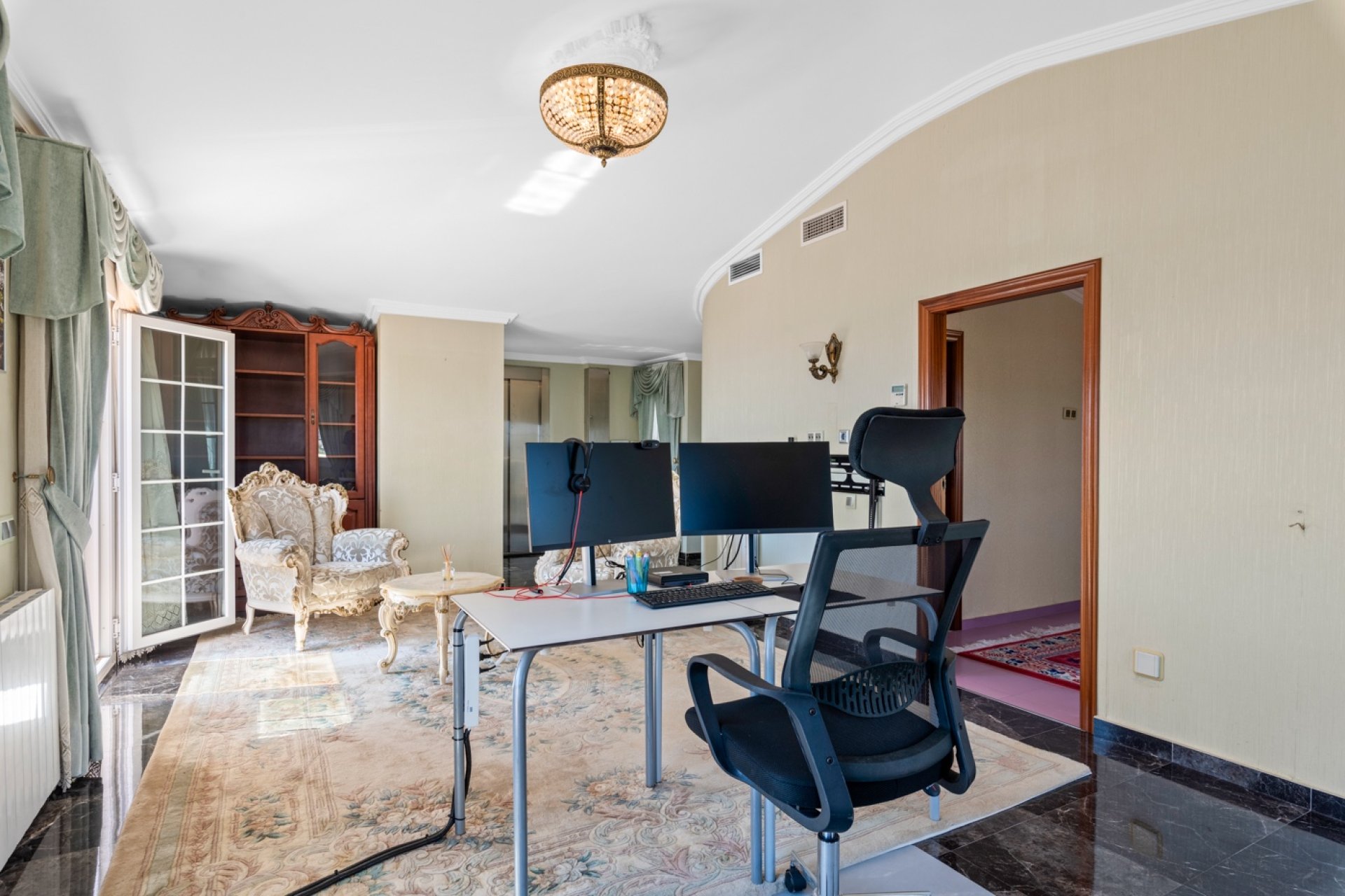 Återförsäljning - Detached villa -
Orihuela Costa - Playa Flamenca