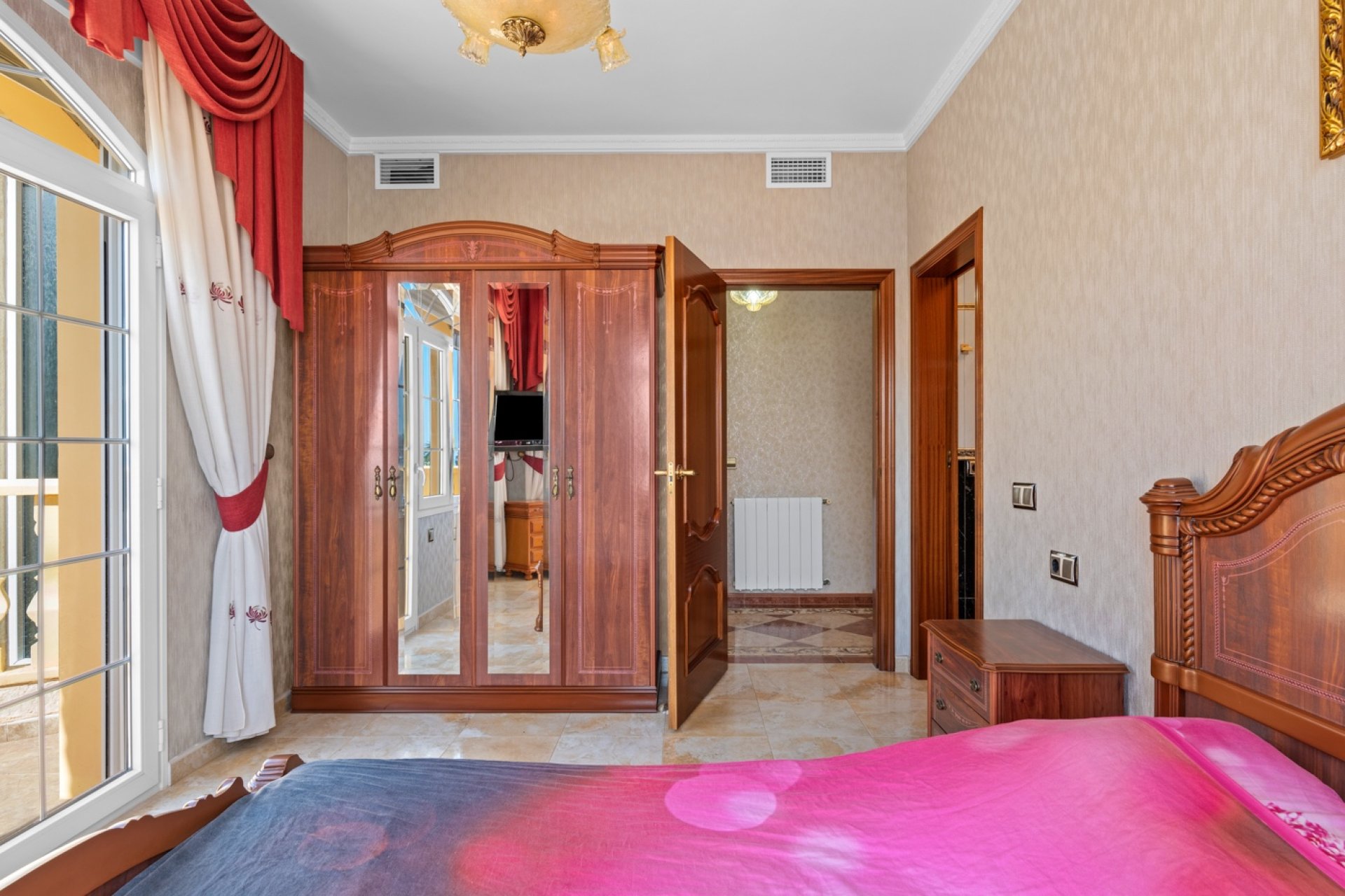 Återförsäljning - Detached villa -
Orihuela Costa - Playa Flamenca