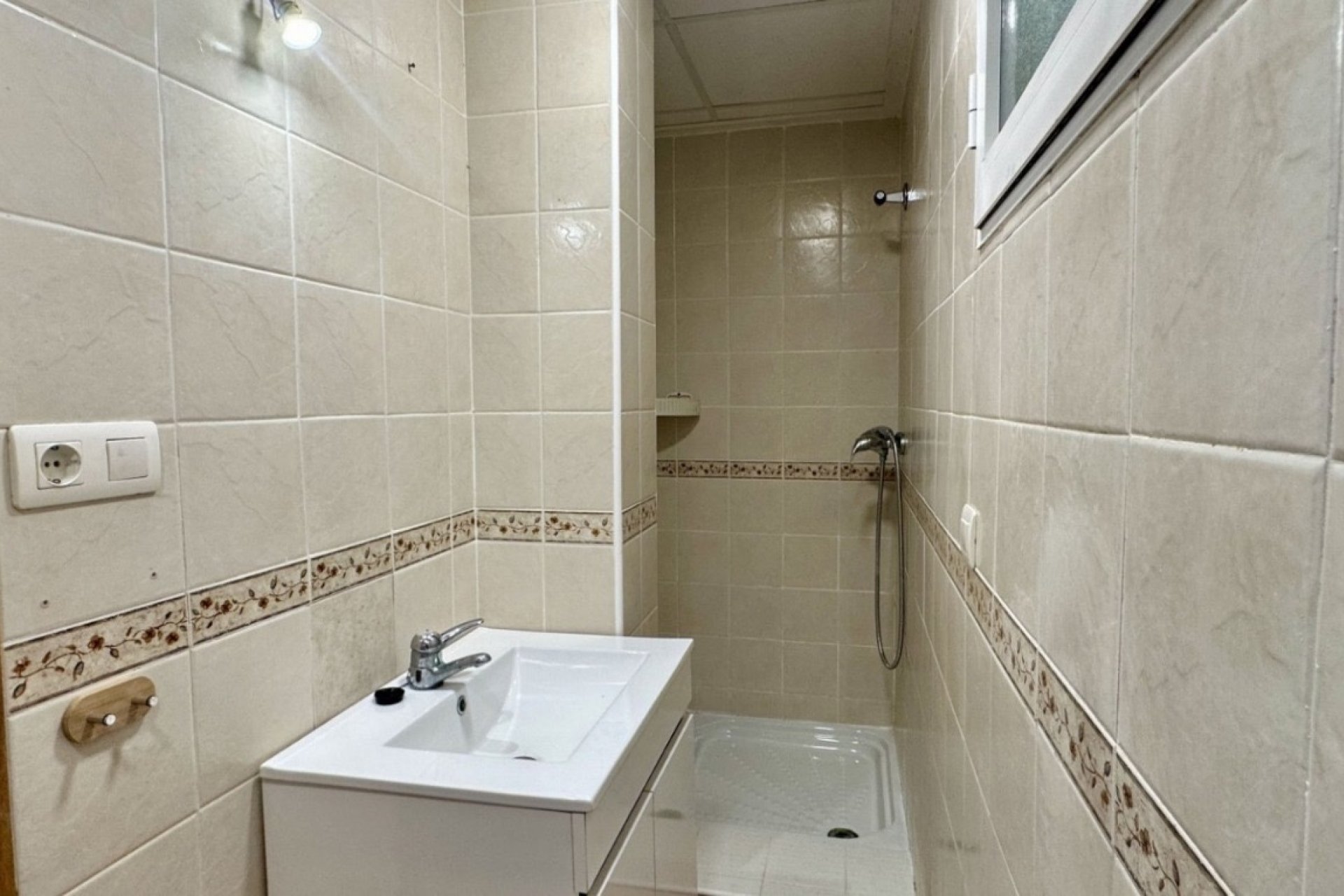 Återförsäljning - Detached villa -
Orihuela Costa - Villamartín