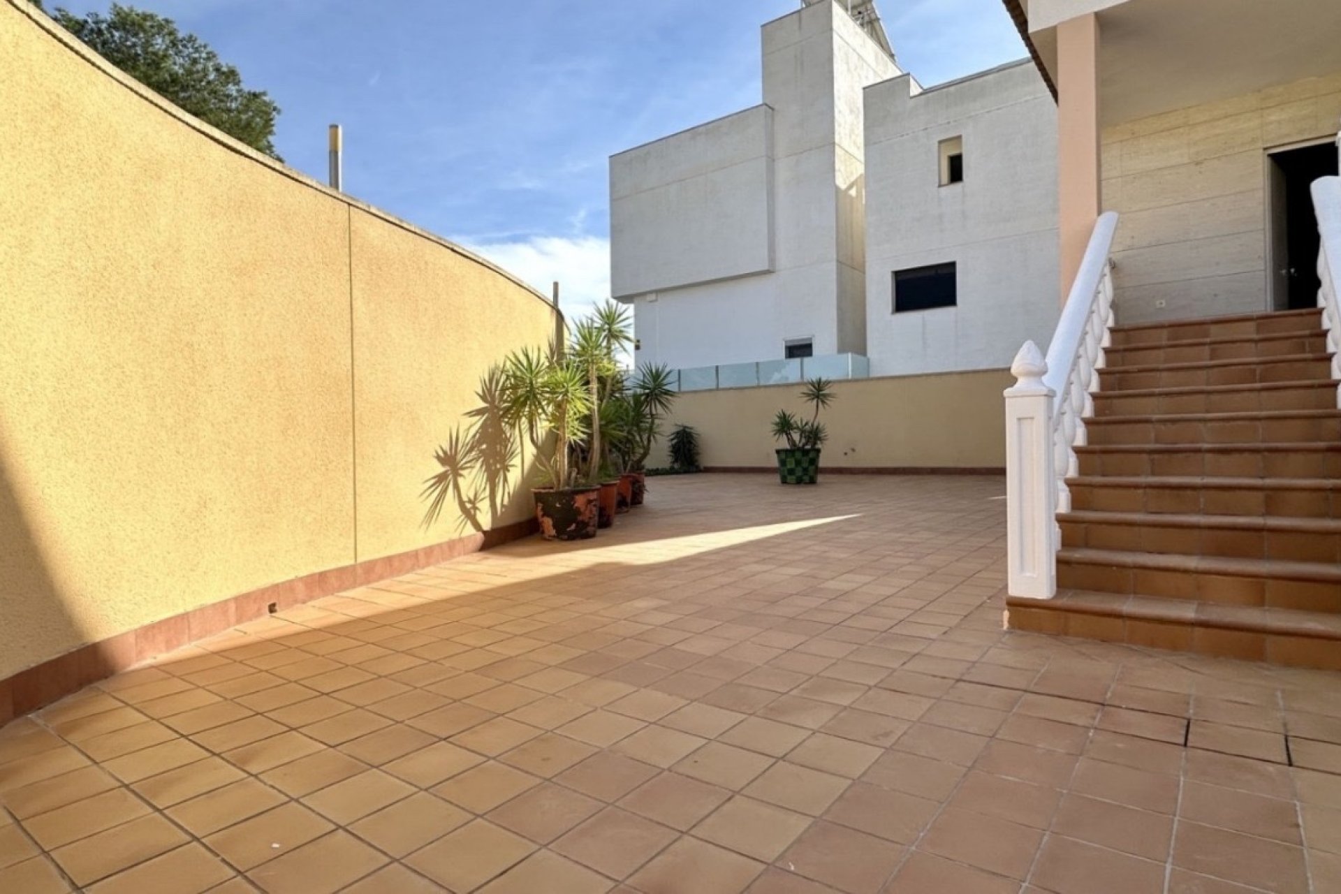 Återförsäljning - Detached villa -
Orihuela Costa - Villamartín