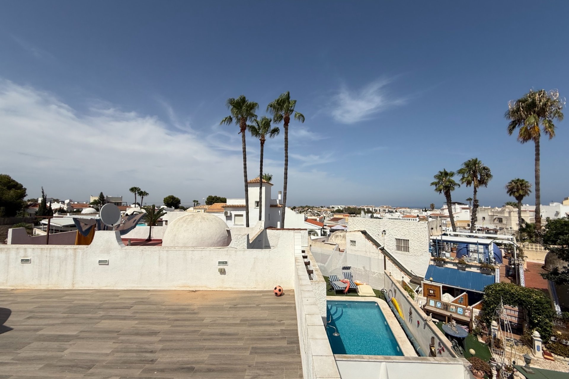 Återförsäljning - Detached villa -
Orihuela Costa - Villamartín