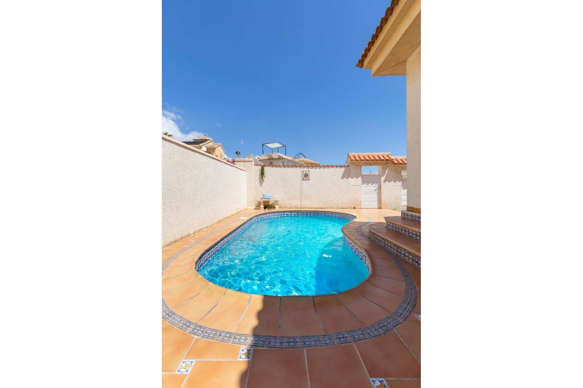 Återförsäljning - Detached villa -
Orihuela - Orihuela Costa