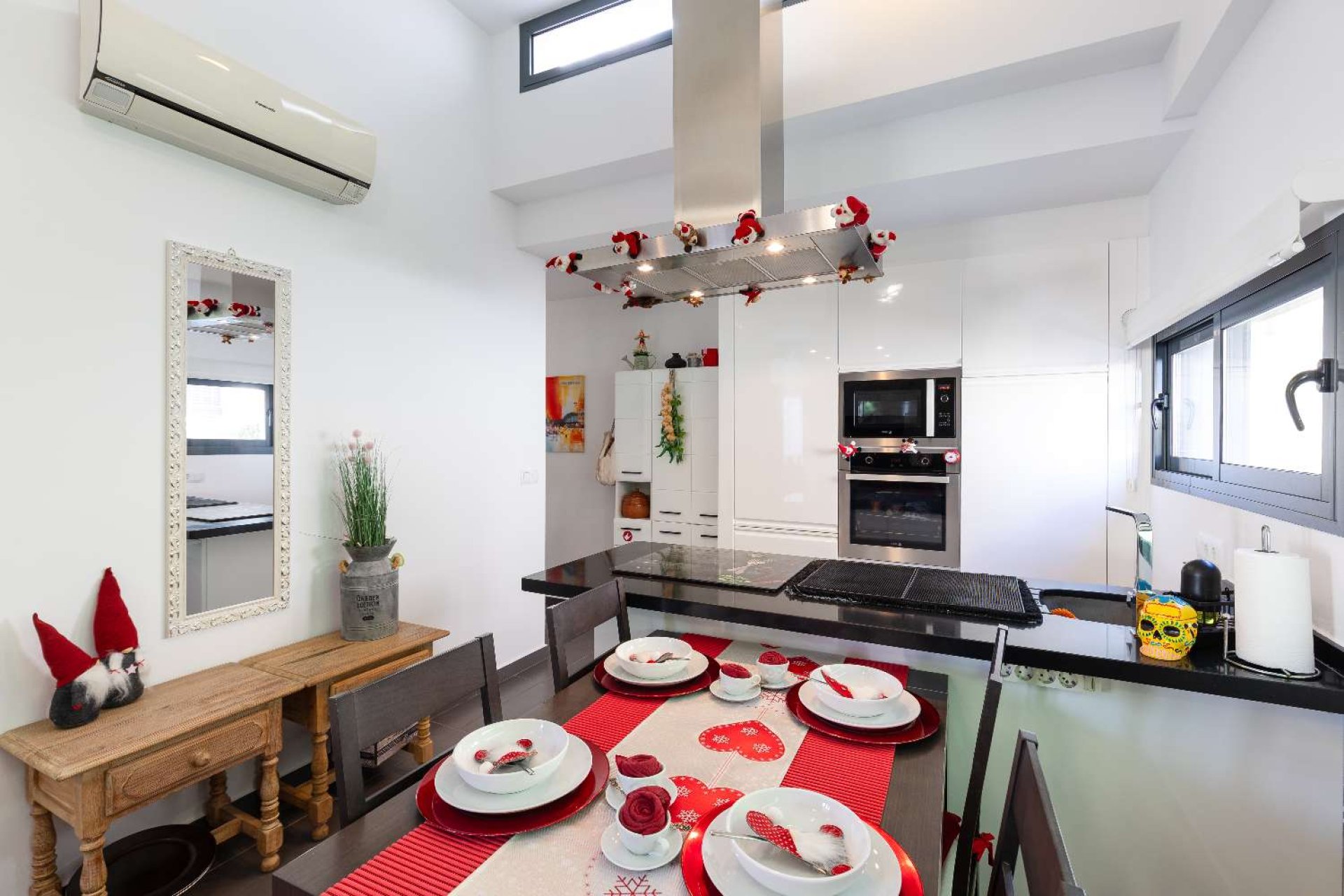 Återförsäljning - Detached villa -
Orihuela - Orihuela Costa