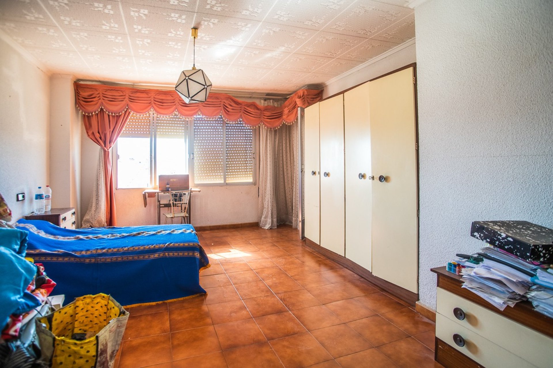 Återförsäljning - Detached villa -
Orihuela - Redovan