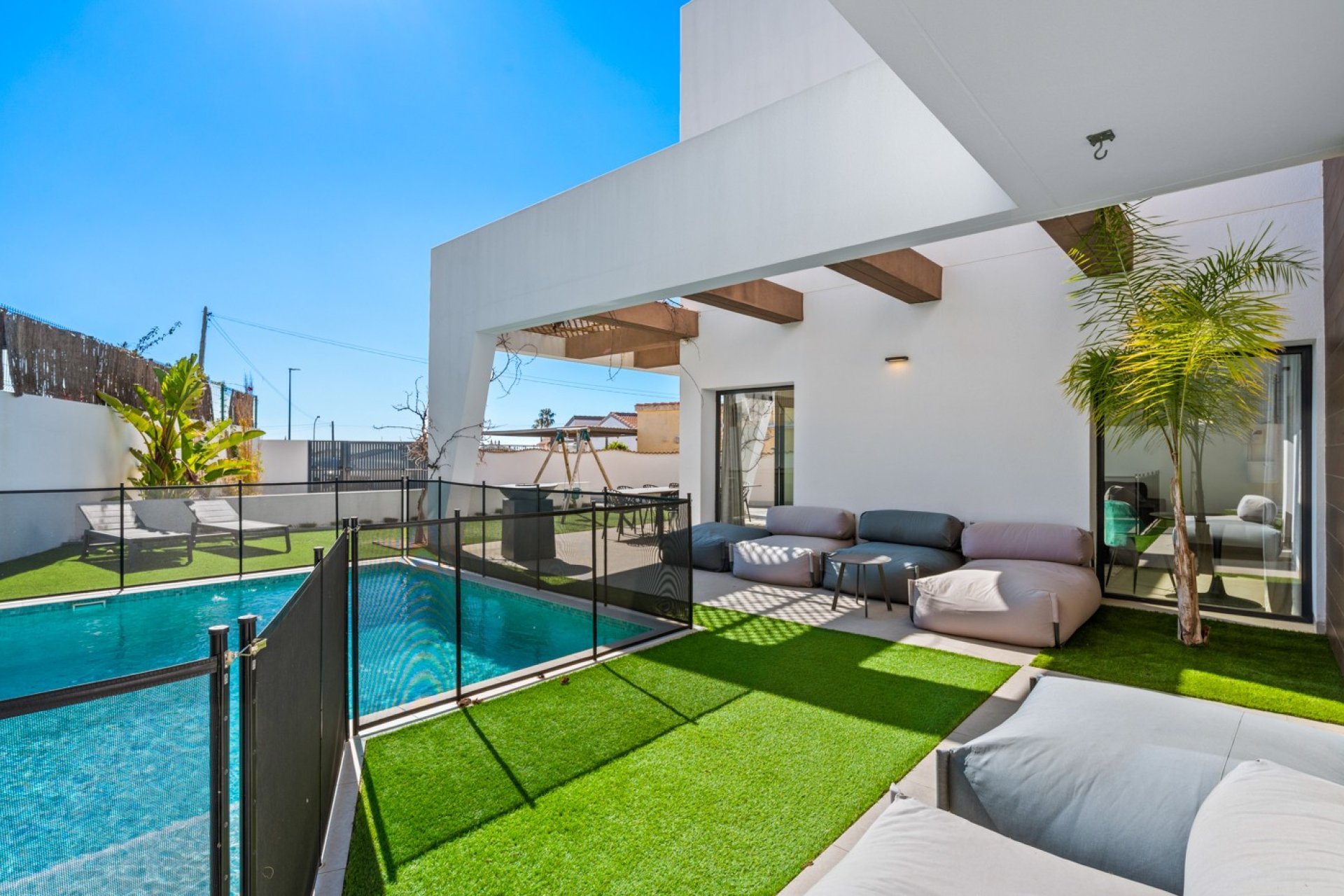 Återförsäljning - Detached villa -
Rojales - Ciudad Quesada