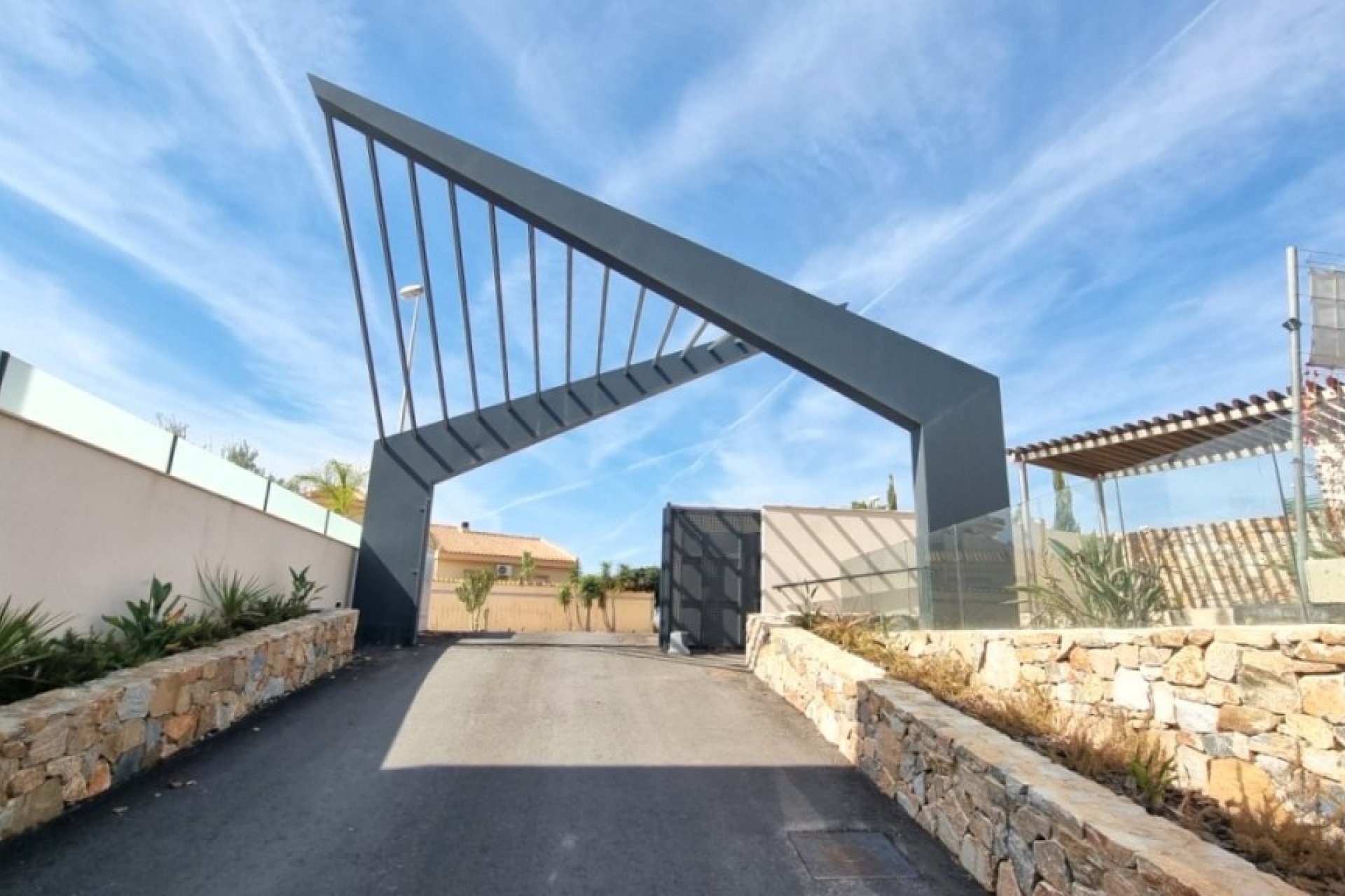 Återförsäljning - Detached villa -
Rojales