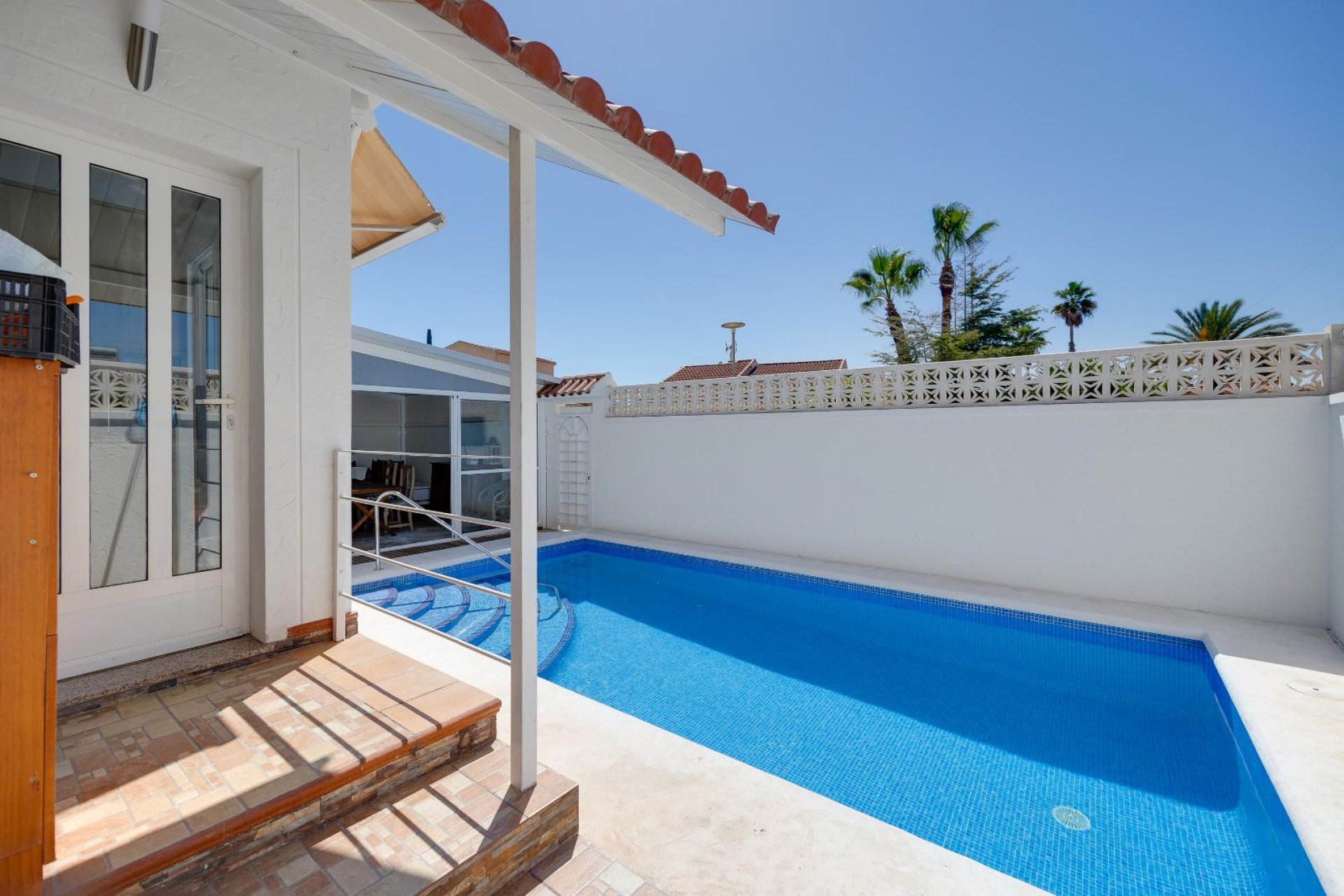 Återförsäljning - Detached villa -
San Fulgencio - La Marina