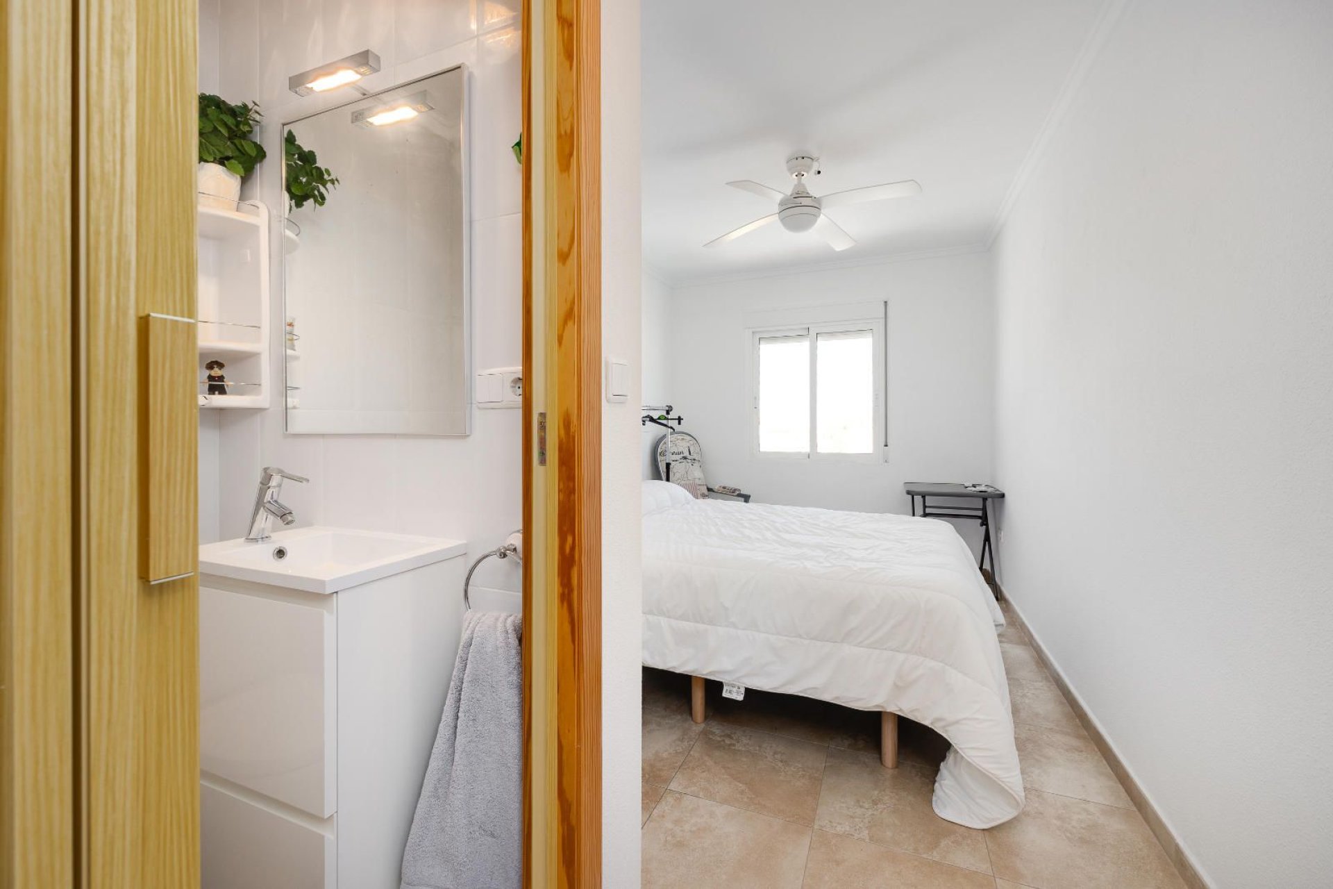 Återförsäljning - Detached villa -
San Fulgencio - La Marina