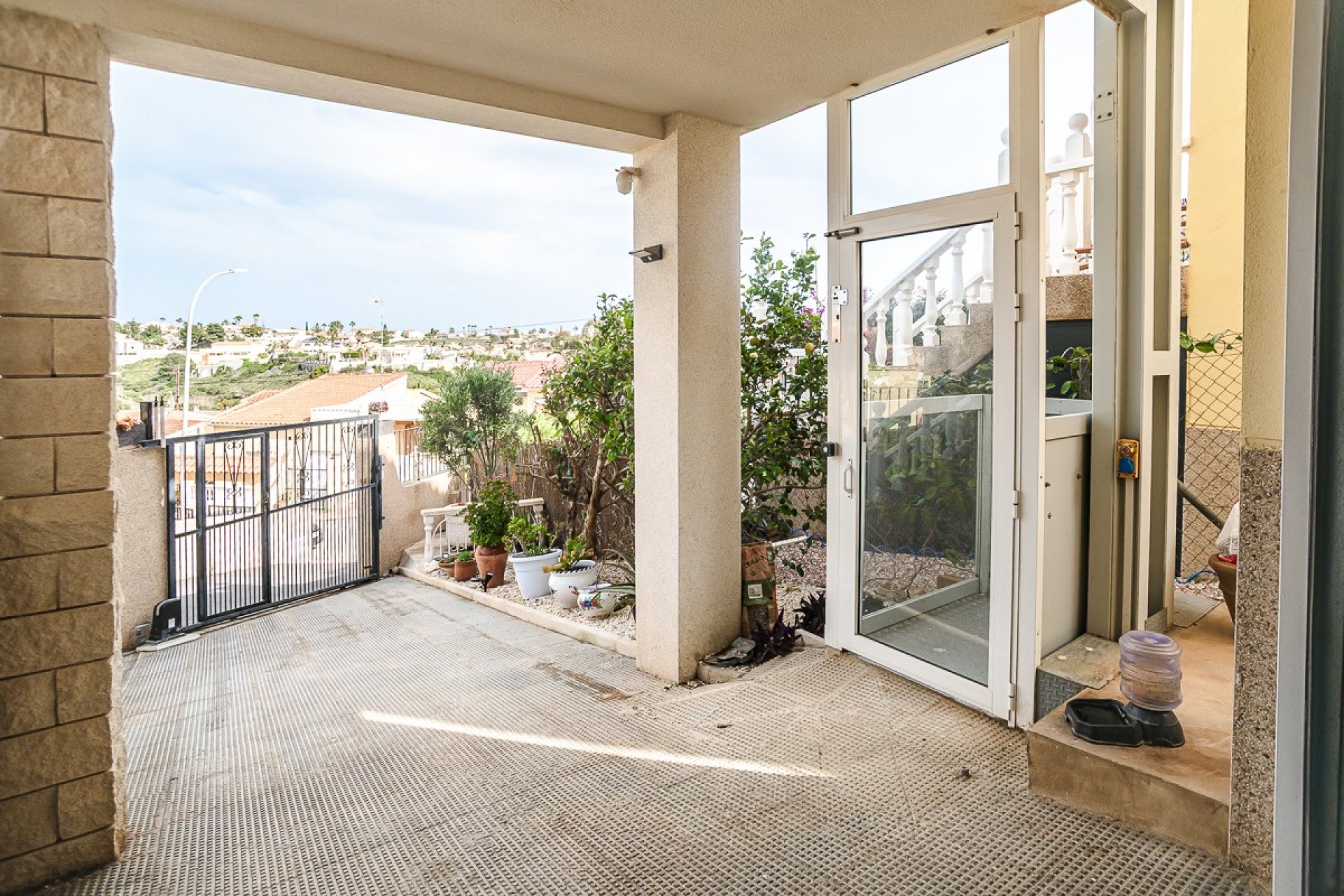 Återförsäljning - Detached villa -
San Fulgencio - urb.la marina