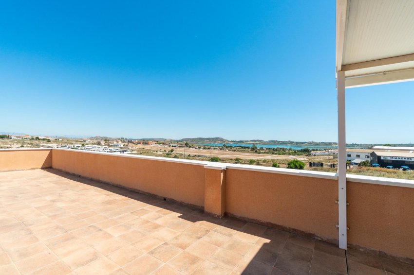 Återförsäljning - Detached villa -
San Miguel - Torremendo
