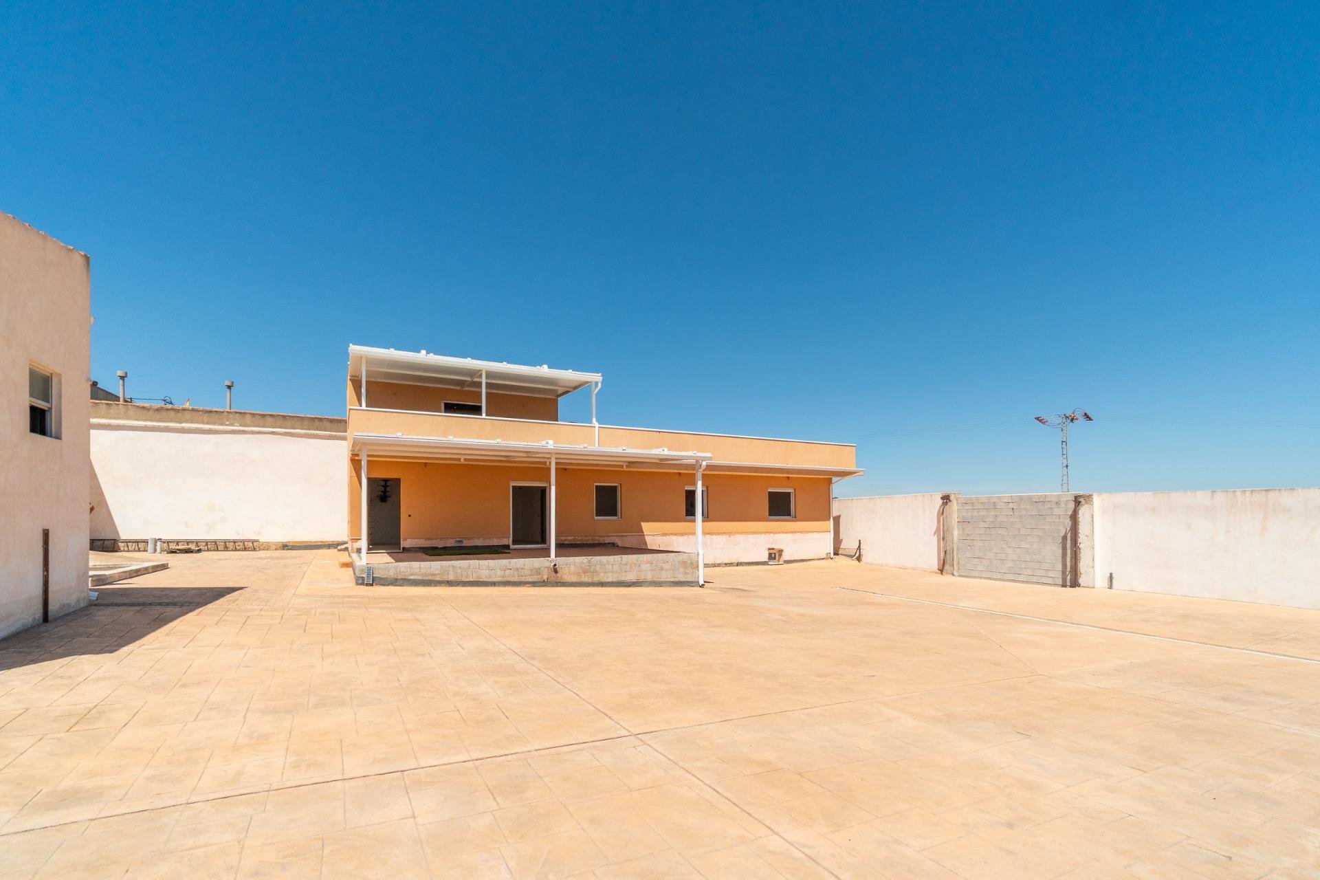 Återförsäljning - Detached villa -
San Miguel - Torremendo