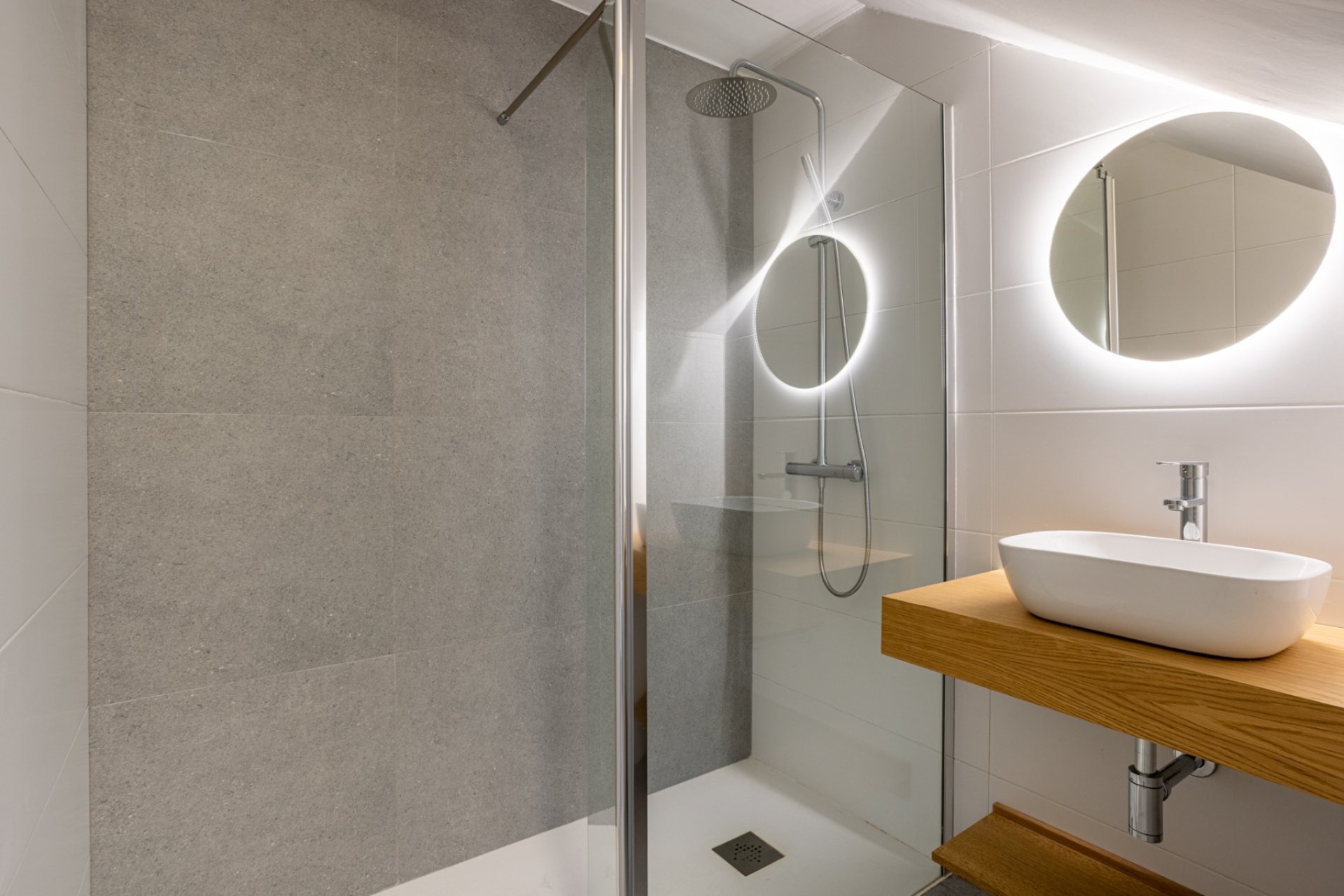 Återförsäljning - Detached villa -
Torre - Pacheco - Roldán