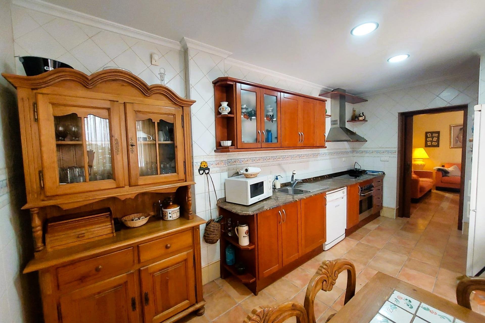 Återförsäljning - Detached villa -
Torrevieja - Center