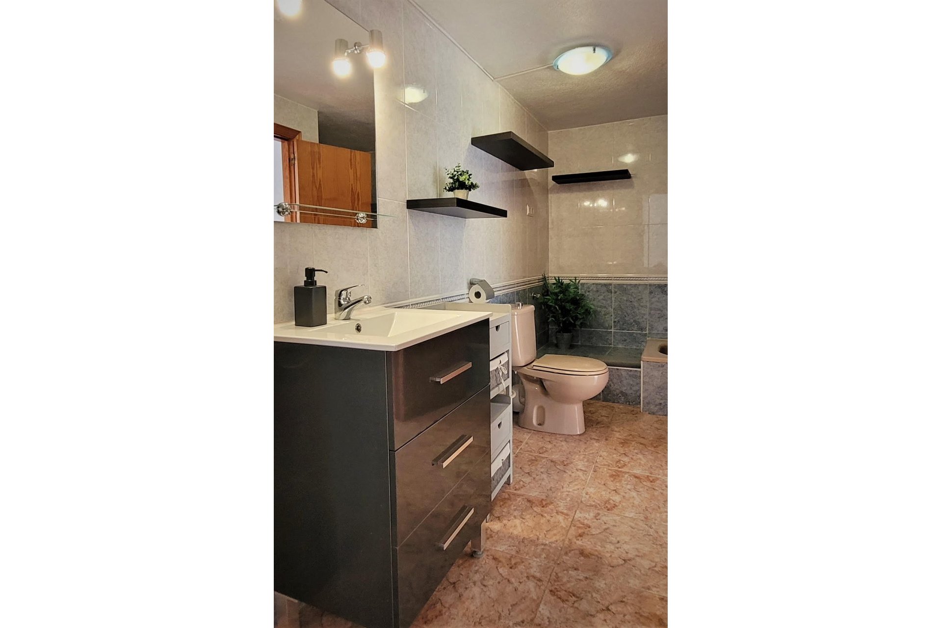 Återförsäljning - Detached villa -
Torrevieja - Costa Blanca Sur