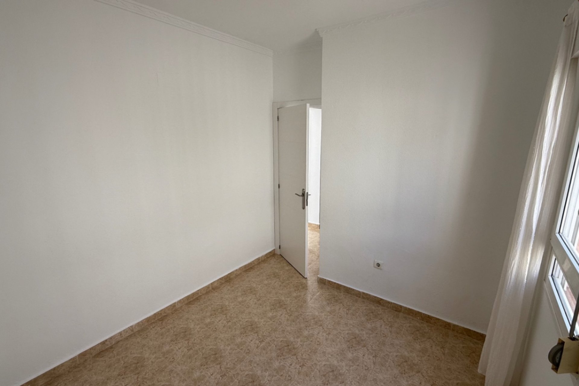 Återförsäljning - Detached villa -
Torrevieja - Costa Blanca Sur