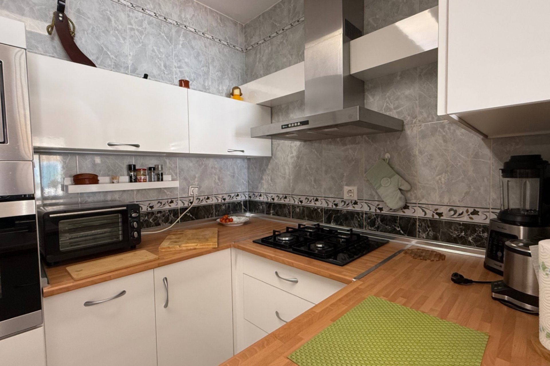 Återförsäljning - Detached villa -
Torrevieja - Costa Blanca Sur