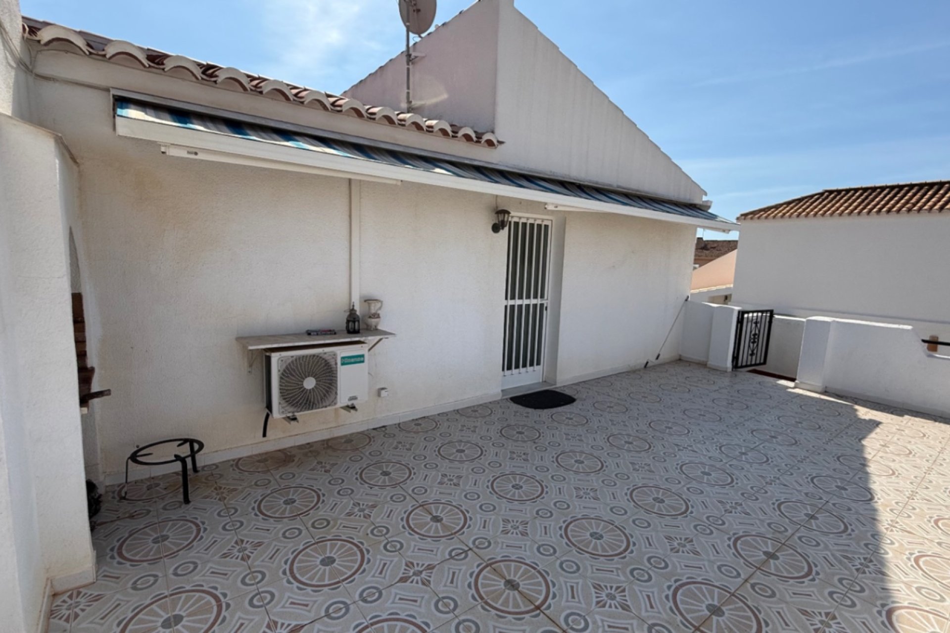 Återförsäljning - Detached villa -
Torrevieja - Costa Blanca Sur