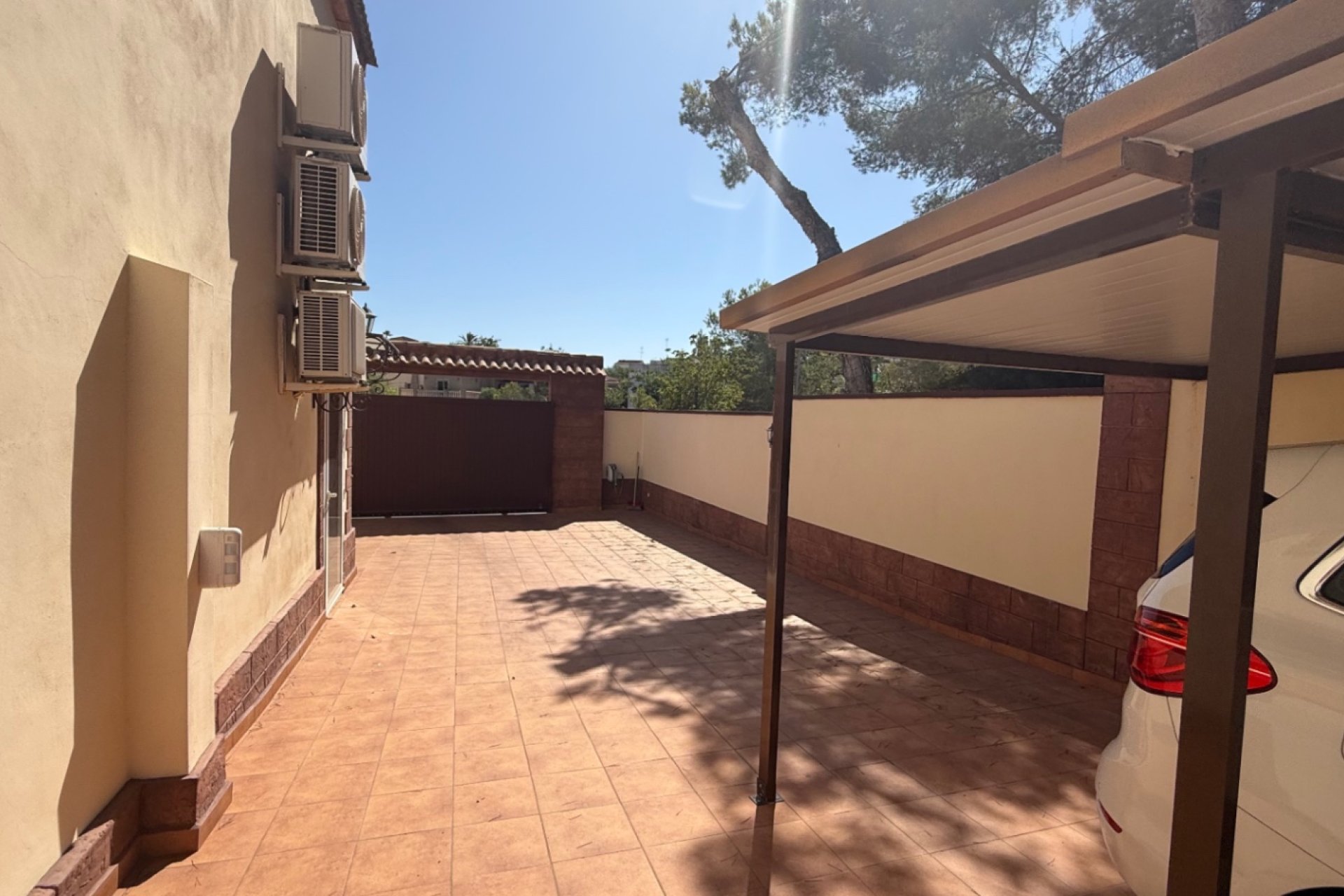 Återförsäljning - Detached villa -
Torrevieja - Costa Blanca Sur