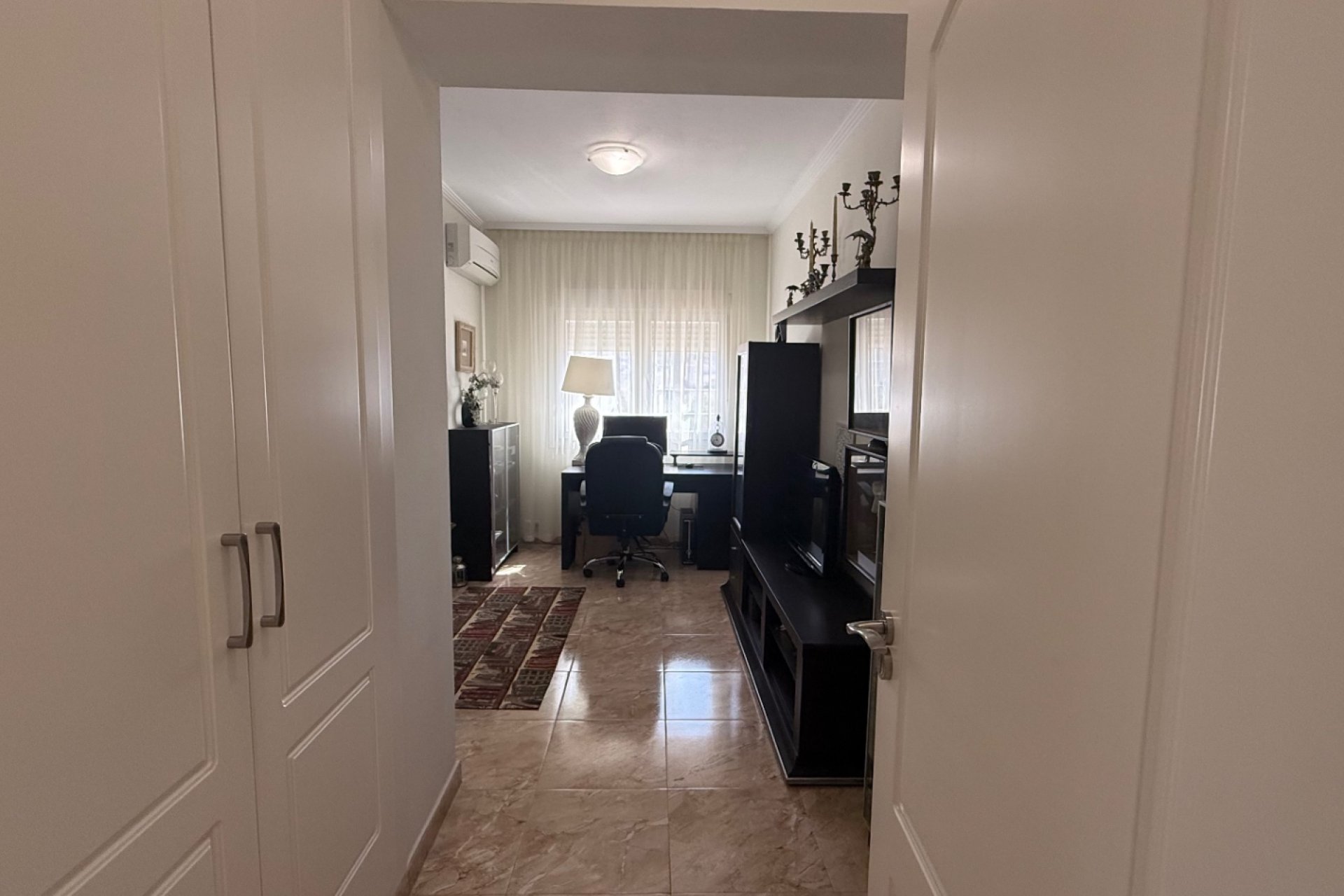 Återförsäljning - Detached villa -
Torrevieja - Costa Blanca Sur